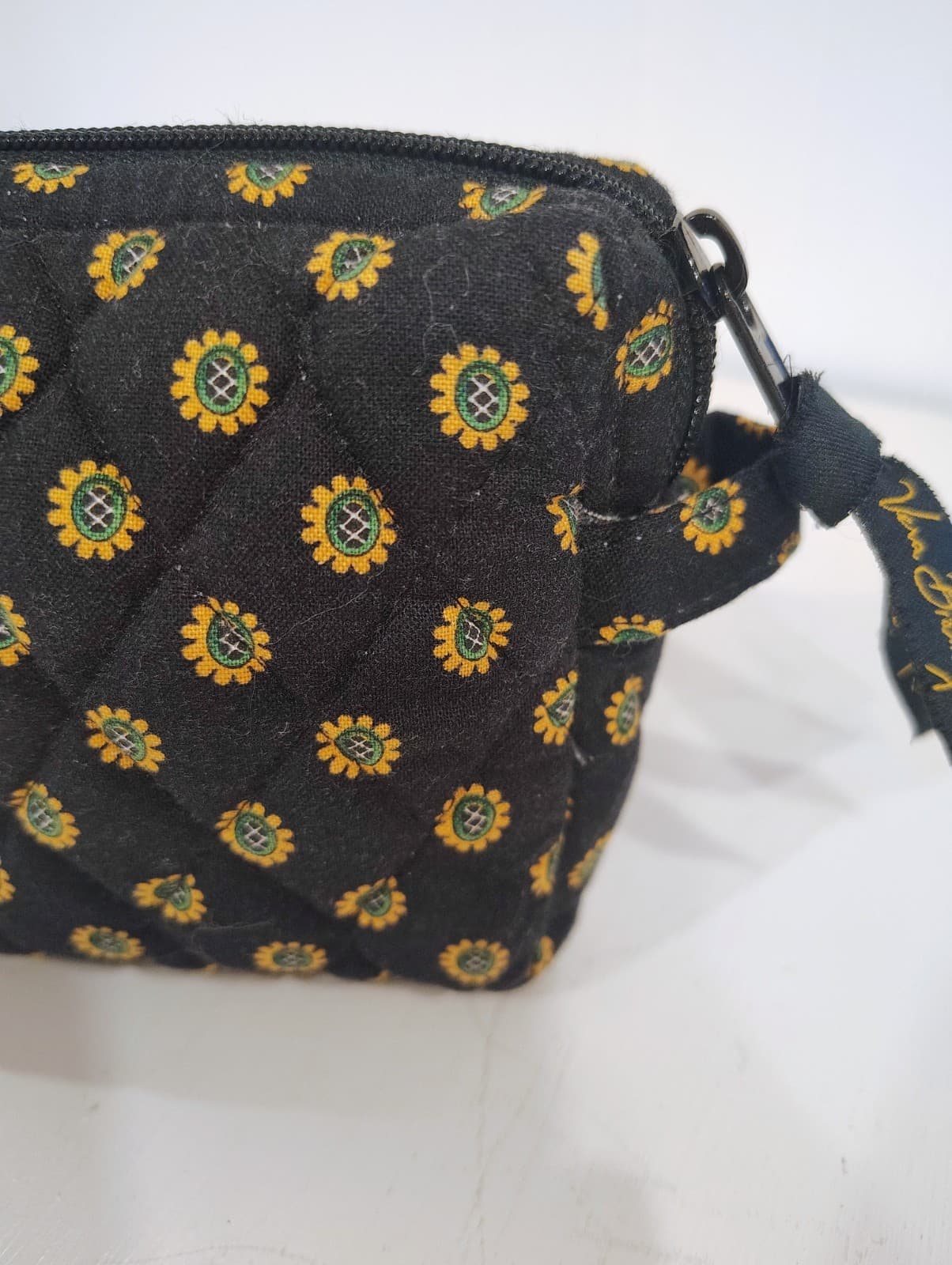 Vera Bradley Retired Rare Vibrant Black Floral Trim Zip Makeup Bag Lined EUC - Thumbnail 6