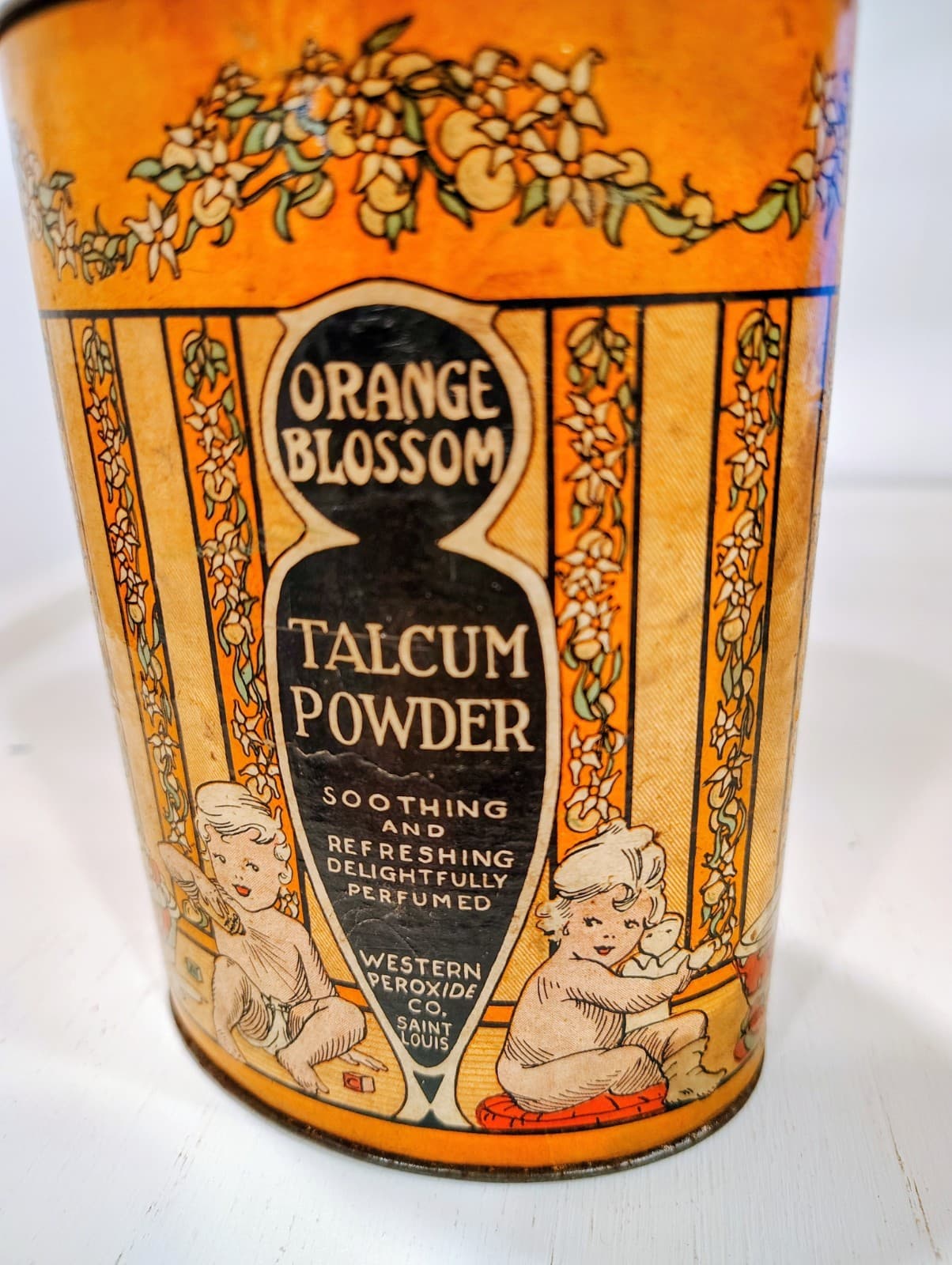 Vintage 1910-1920 Orange Blossom Talcum Powder Oval FULL Tin - Thumbnail 2