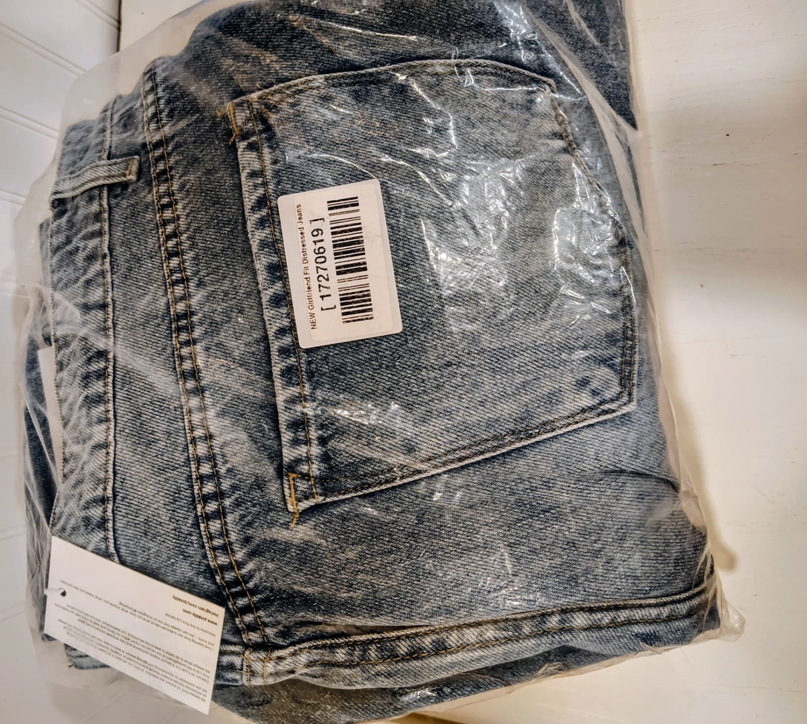 Pink Lily Priscilla Distressed Girlfriend Med Wash Jeans, NWT Size 19 - Thumbnail 3