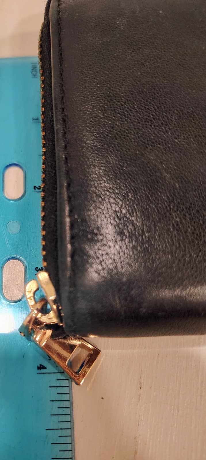 Coach Ashley Black Leather Accordion Zip Around Wallet EUC 2010 - Thumbnail 11
