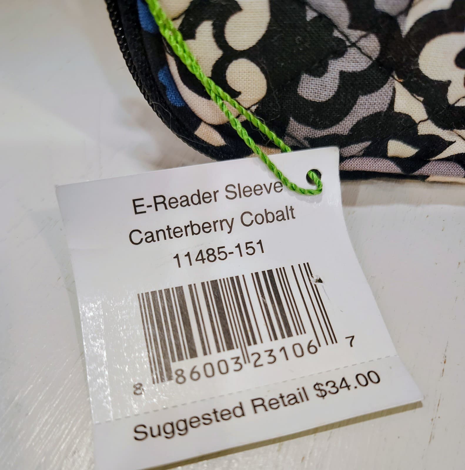 NWT Vera Bradley Tablet Kindle Padded Sleeve, Canterbweey Cobalt, Retired - Thumbnail 2