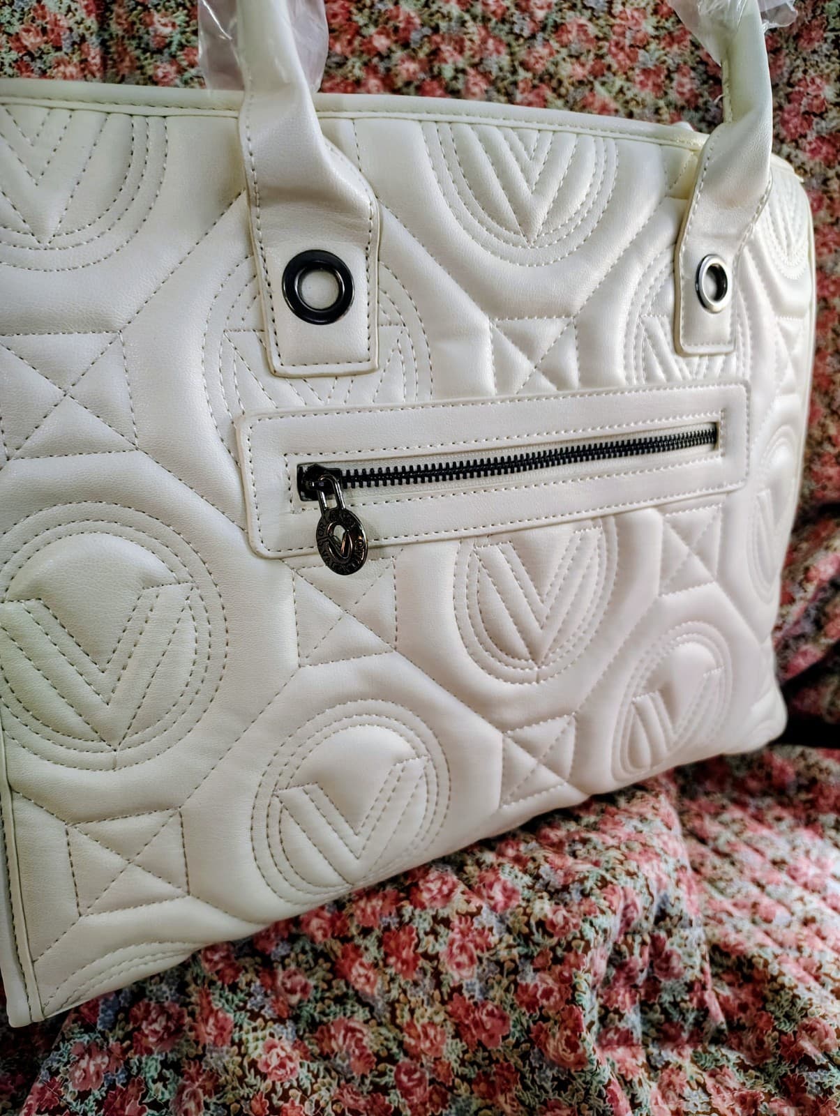 NWT white Vegan Leather Valentino Orlandi tote bag/Pouch MSRP 359.00 - Thumbnail 23
