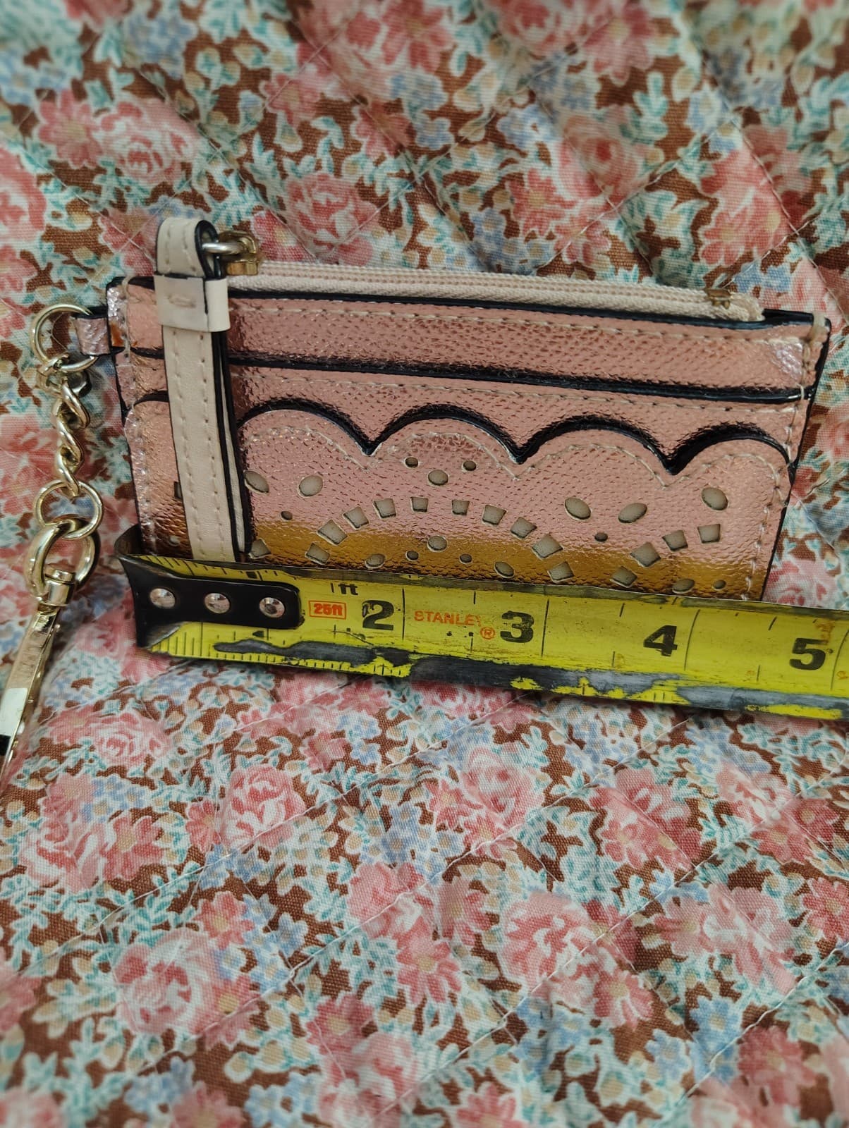 NWOT Victoria's Secret Pink Metallic Card Holder Heart Clasp - Thumbnail 9