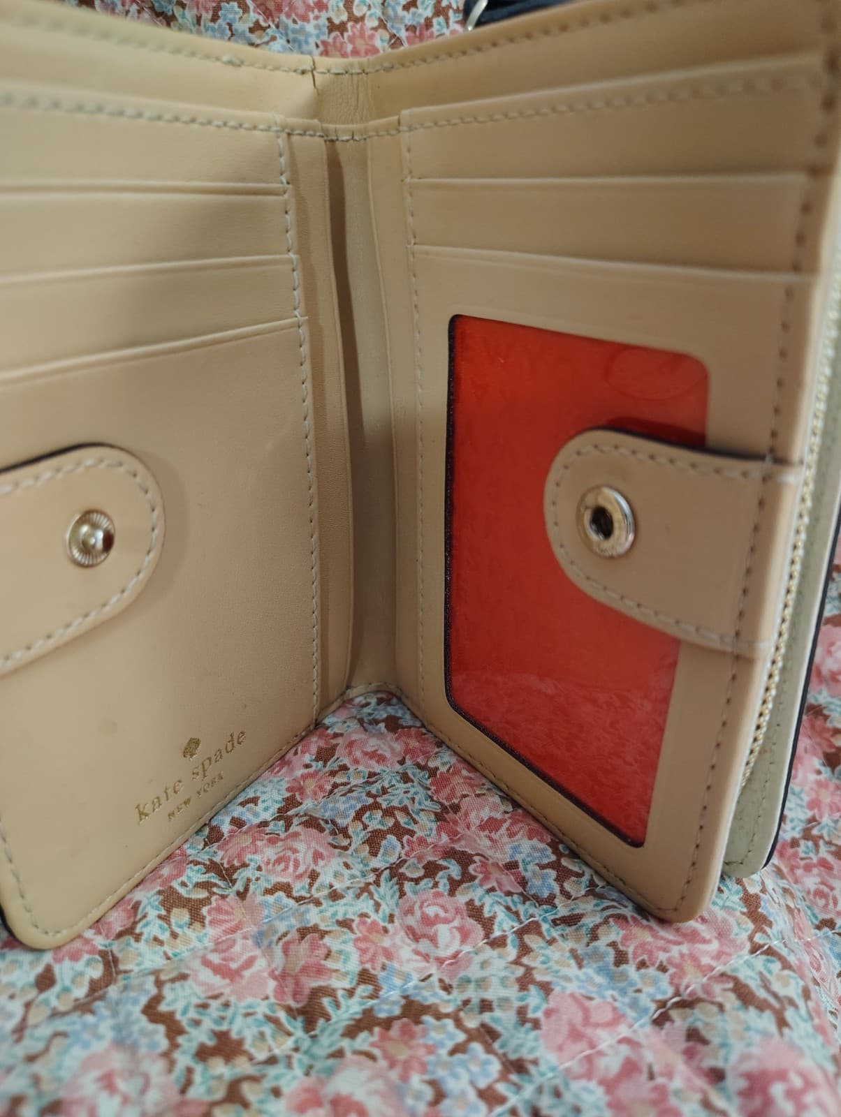 Kate Spade NY Grove St Tellie Black White wallet NWOT - Thumbnail 6