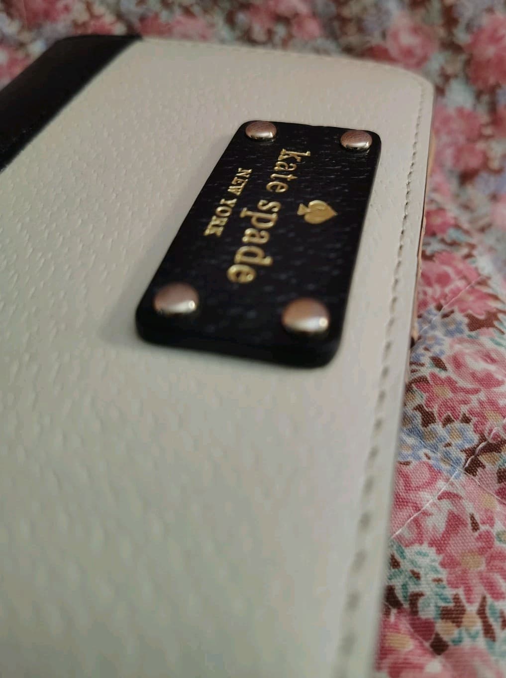 Kate Spade NY Grove St Tellie Black White wallet NWOT - Thumbnail 7