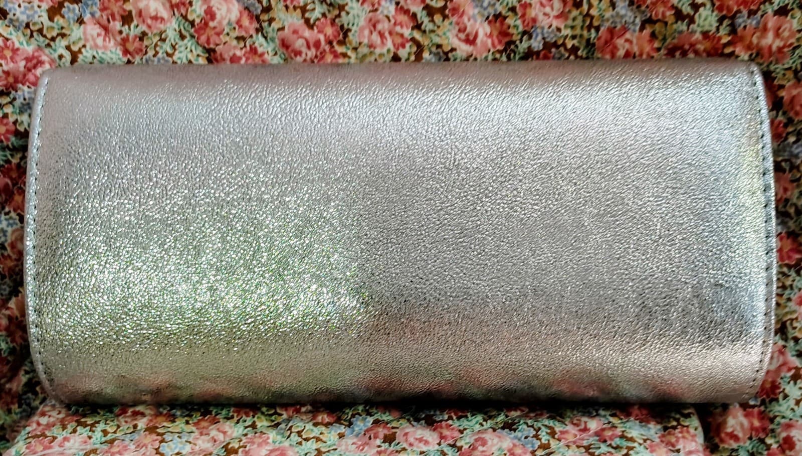silver shoulder bag metallic finish chain strap NWOT - Thumbnail 8