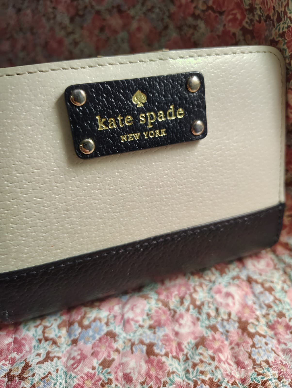 Kate Spade NY Grove St Tellie Black White wallet NWOT - Thumbnail 12