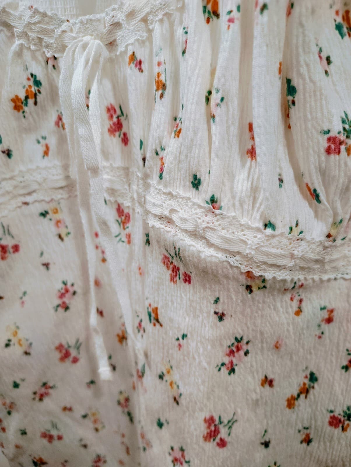 No Boundaries Women's White Floral Cami With Lace, NWT XL - Thumbnail 6