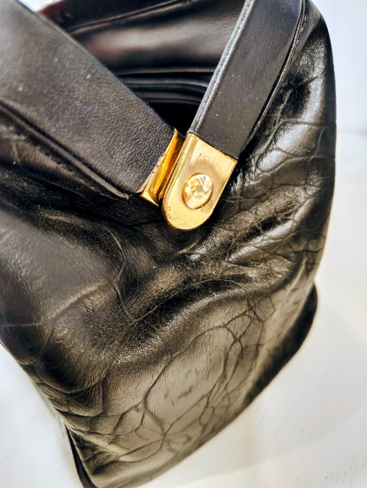 Vintage 1980's Tano Black Crocodile Embossed Satchel Bag, Gold Hinges EUC - Thumbnail 10