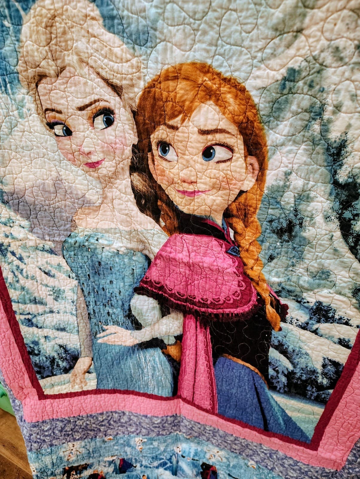 Handmade Disney Frozen quilt, Anna Elsa, 60 x 70 inches , EUC, 2014 - Thumbnail 11