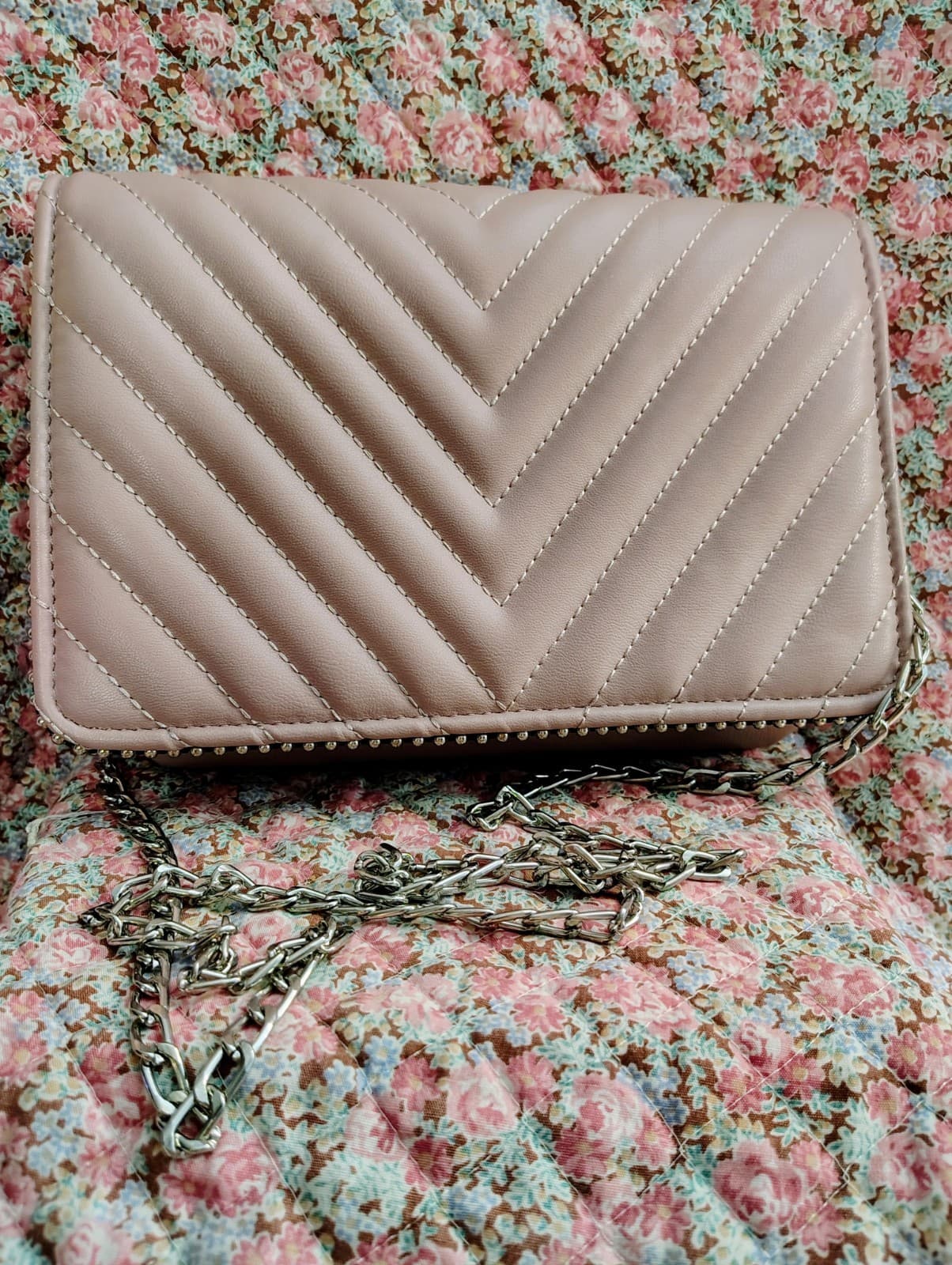 ALDO crossbody bag, Rose quilted Faux Leather exterior, Dress Bag - Thumbnail 15