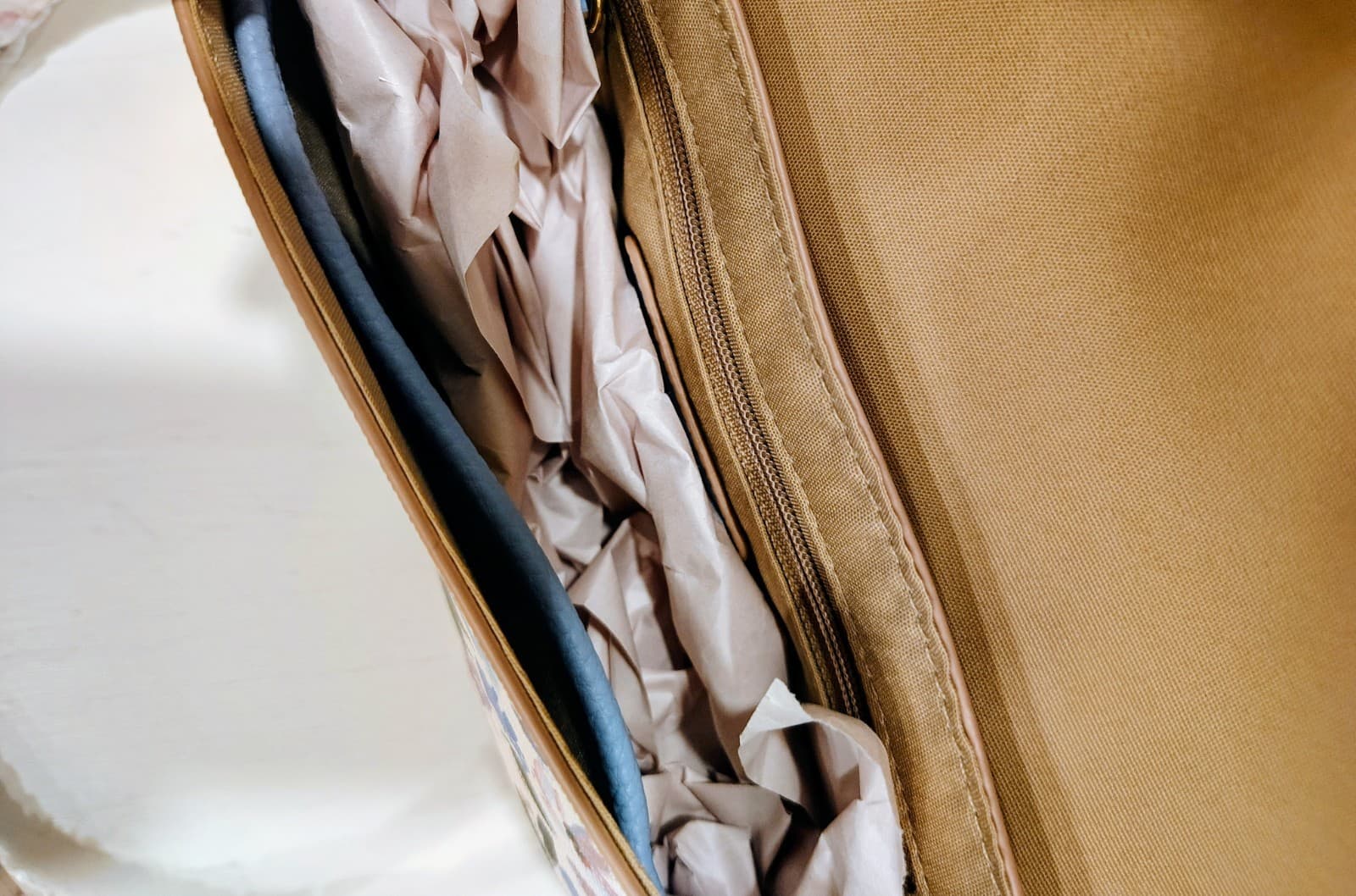NWOT Nanette Lepore Floral Small Shoulder Bag Magnetic Detachable Strap $88 - Thumbnail 9