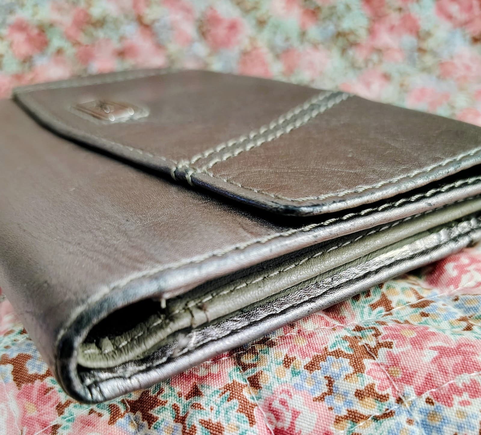 Fossil Silver Metallic Trifold Wallet - Thumbnail 8