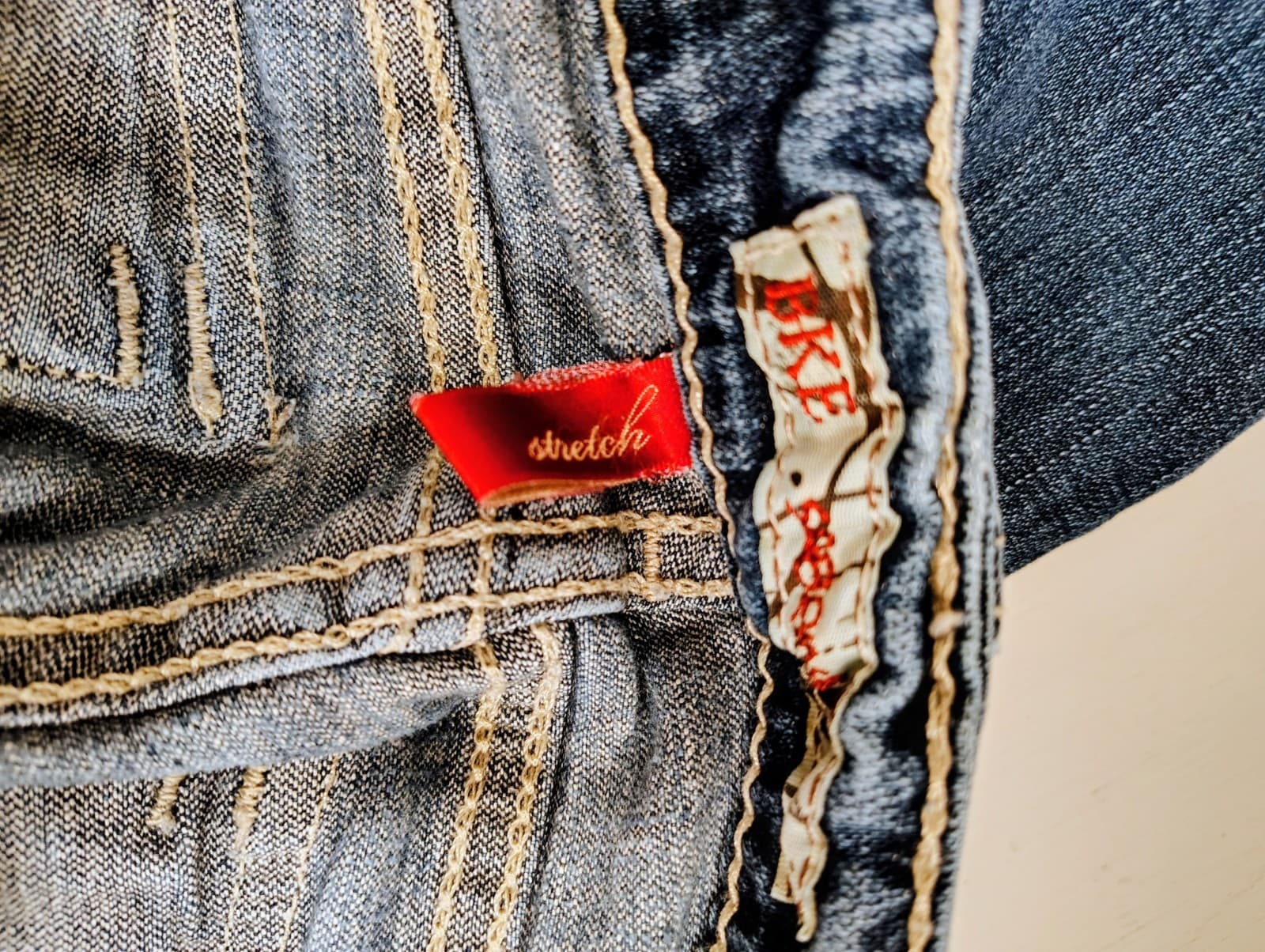 BKE Denim Sabrina Bootcut Women’s Jeans Size 28 Distressed Embellished EUC - Thumbnail 7