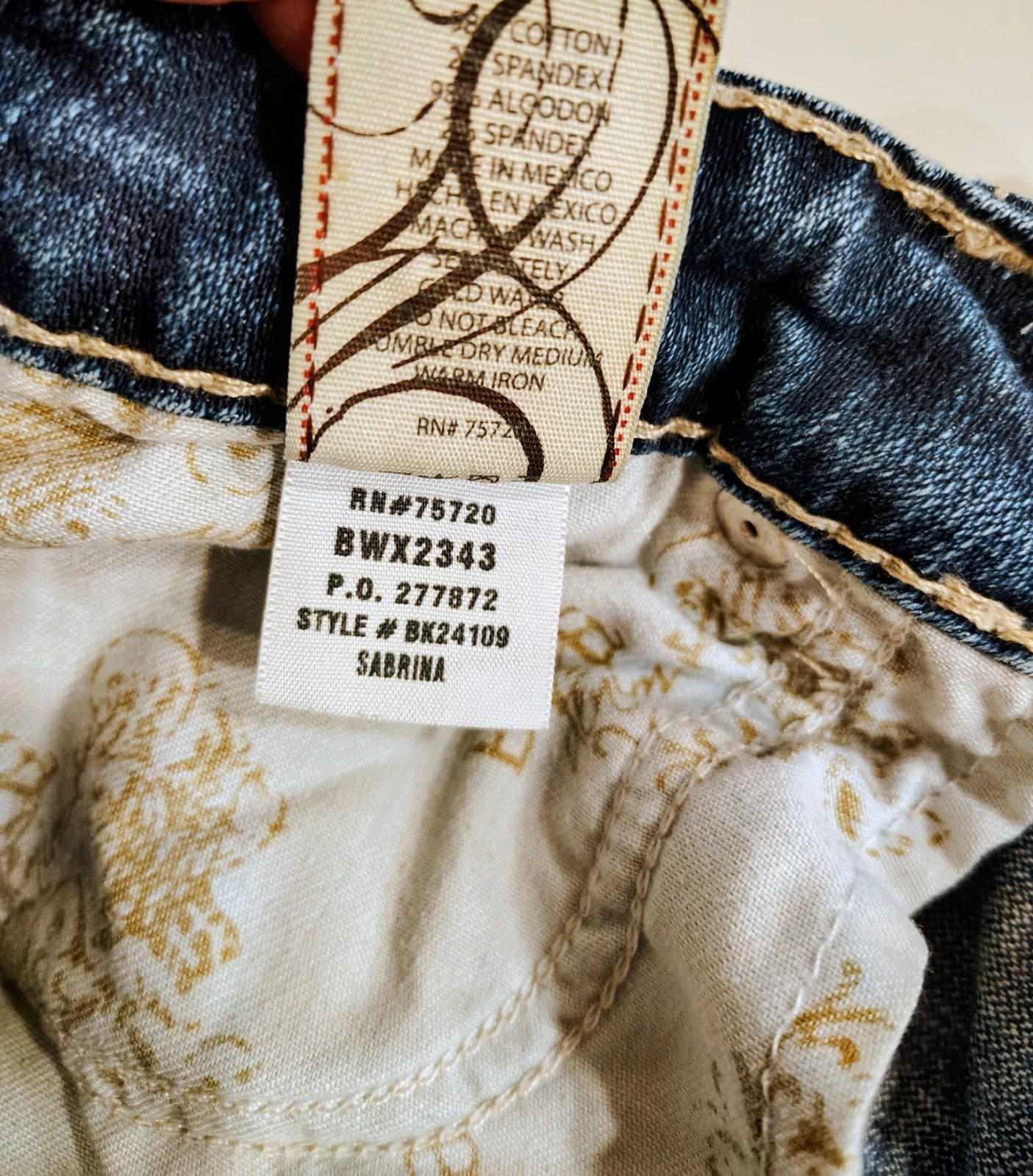 BKE Denim Sabrina Bootcut Women’s Jeans Size 28 Distressed Embellished EUC - Thumbnail 10