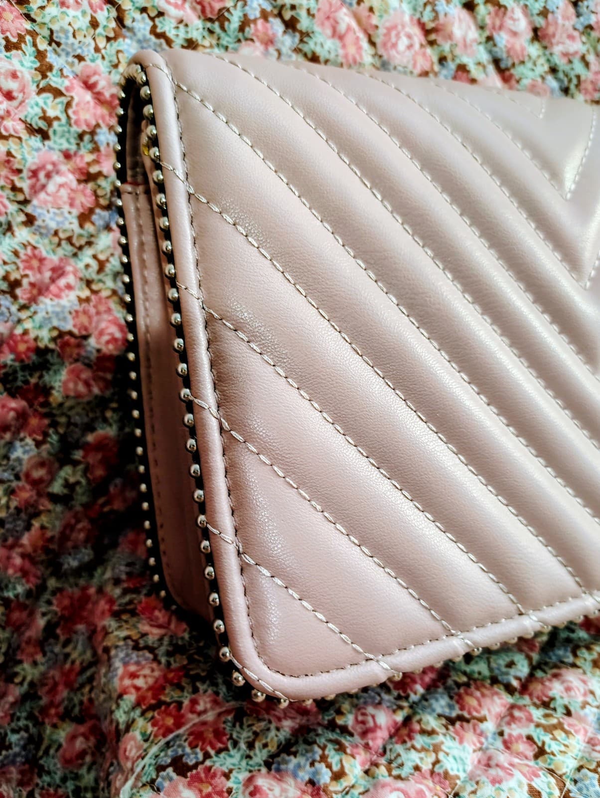 ALDO crossbody bag, Rose quilted Faux Leather exterior, Dress Bag - Thumbnail 7