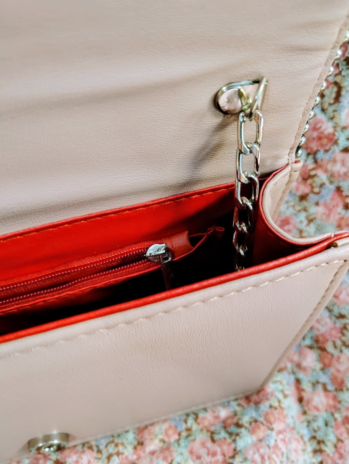 ALDO crossbody bag, Rose quilted Faux Leather exterior, Dress Bag - Thumbnail 11