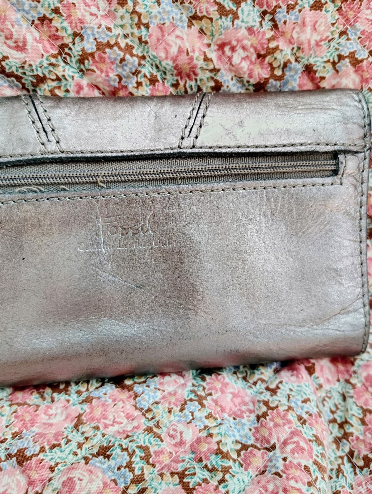 Fossil Silver Metallic Trifold Wallet - Thumbnail 5