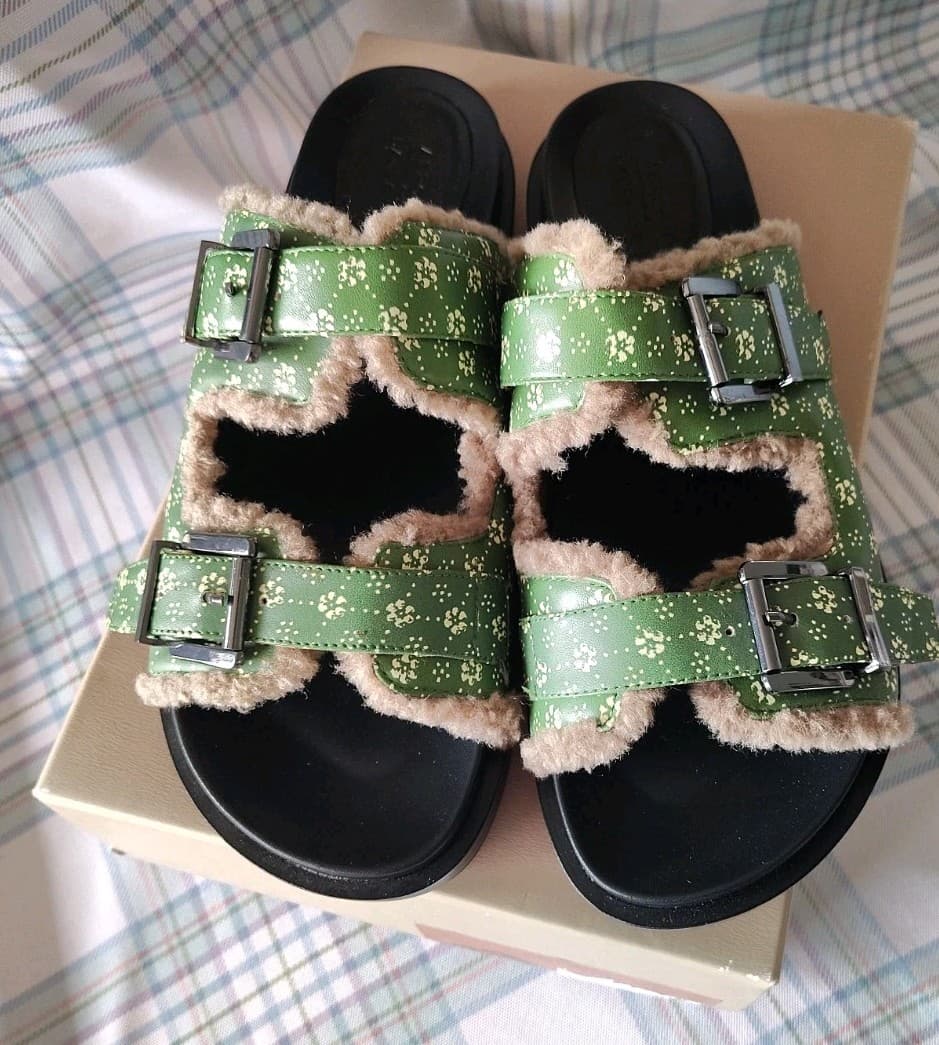 NEW Aerosoles Laura Ashley Women 11M Adjustable Strap Faux Fur Comfort Sandals - Thumbnail 6