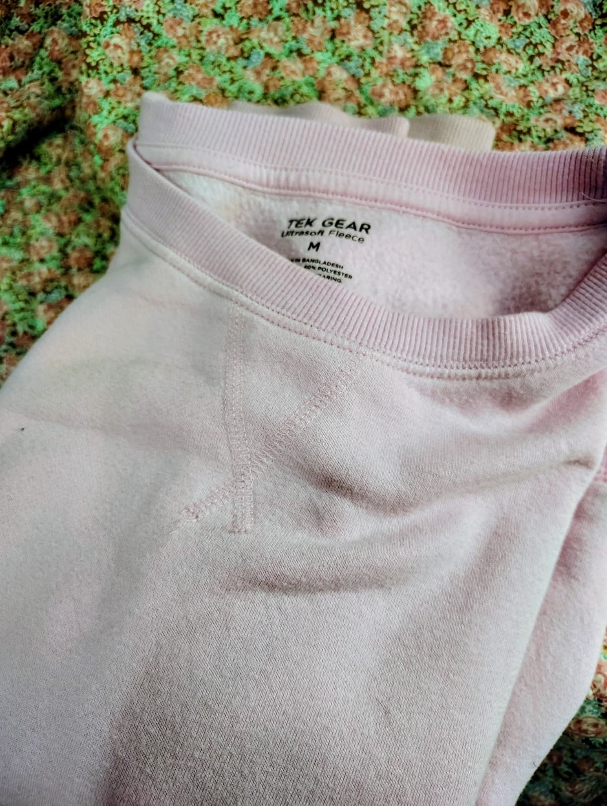 Tek Gear Ultrasoft Fleece Sweatshirt, Light Pink, thumbholes, Size M - Thumbnail 4