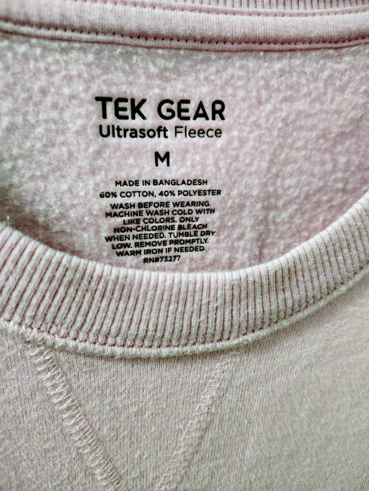 Tek Gear Ultrasoft Fleece Sweatshirt, Light Pink, thumbholes, Size M - Thumbnail 2