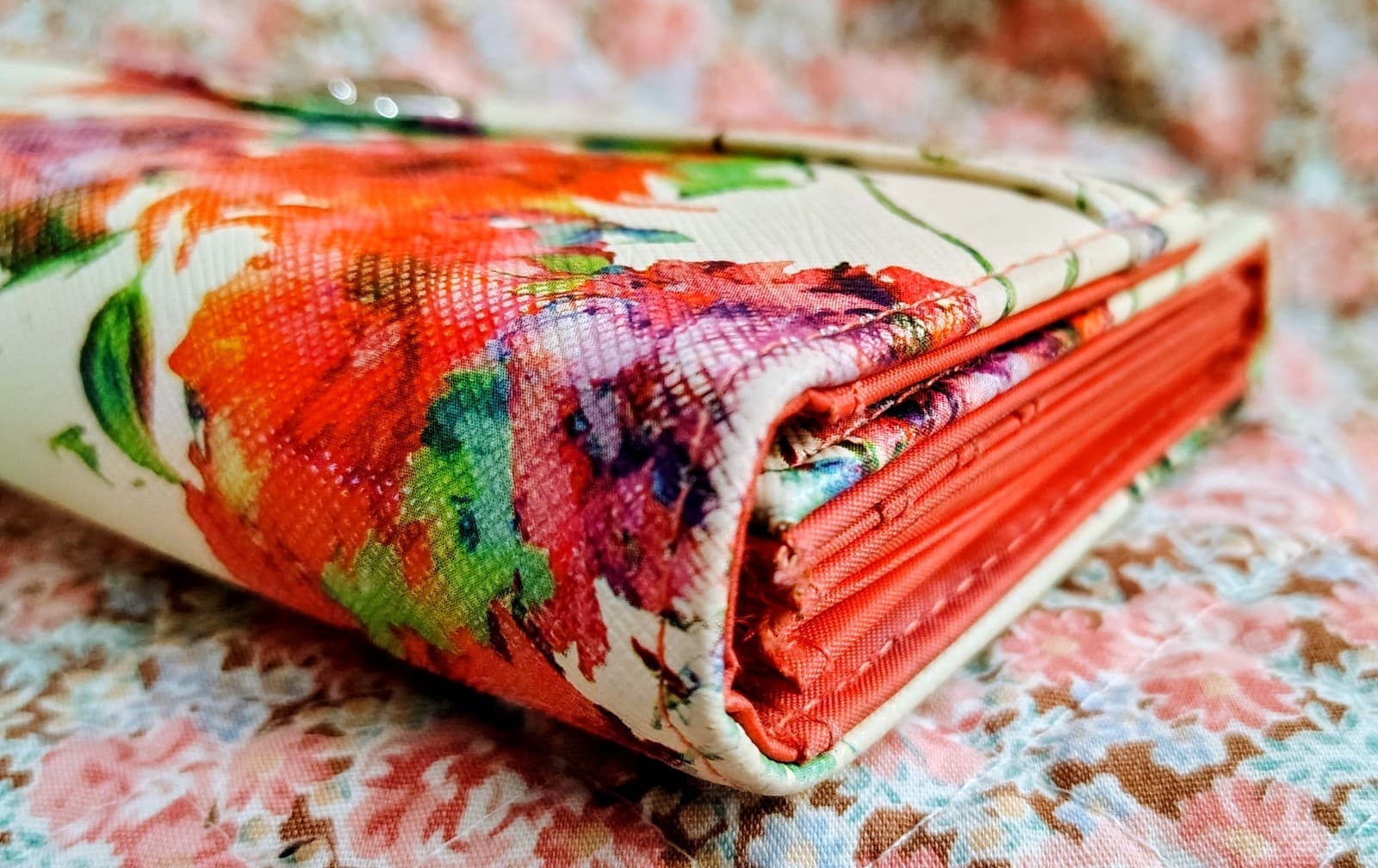 Floral Red Vinyl Wallet - Thumbnail 2