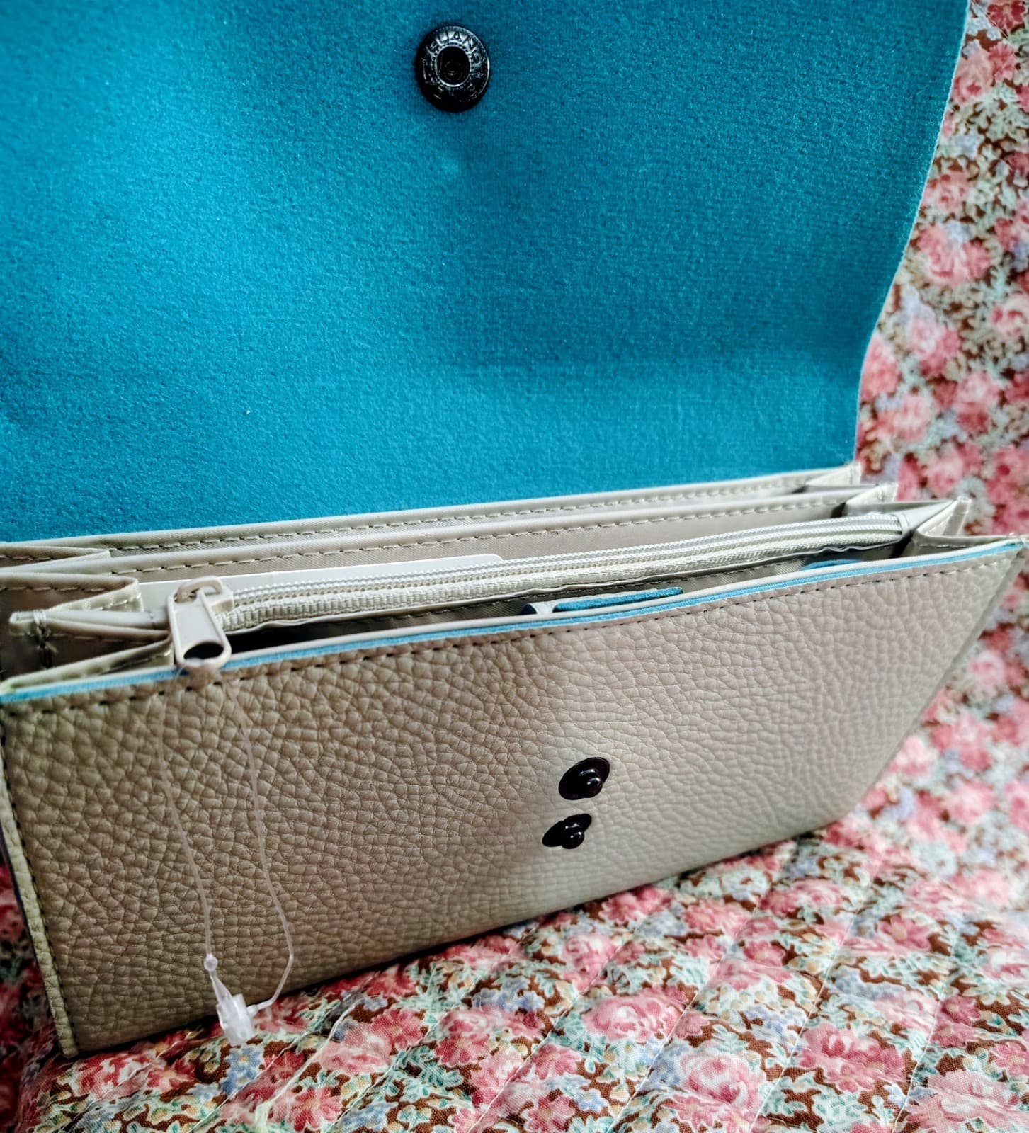 Cream Faux Leather Wallet, NWOT, Turquoise Interior - Thumbnail 5