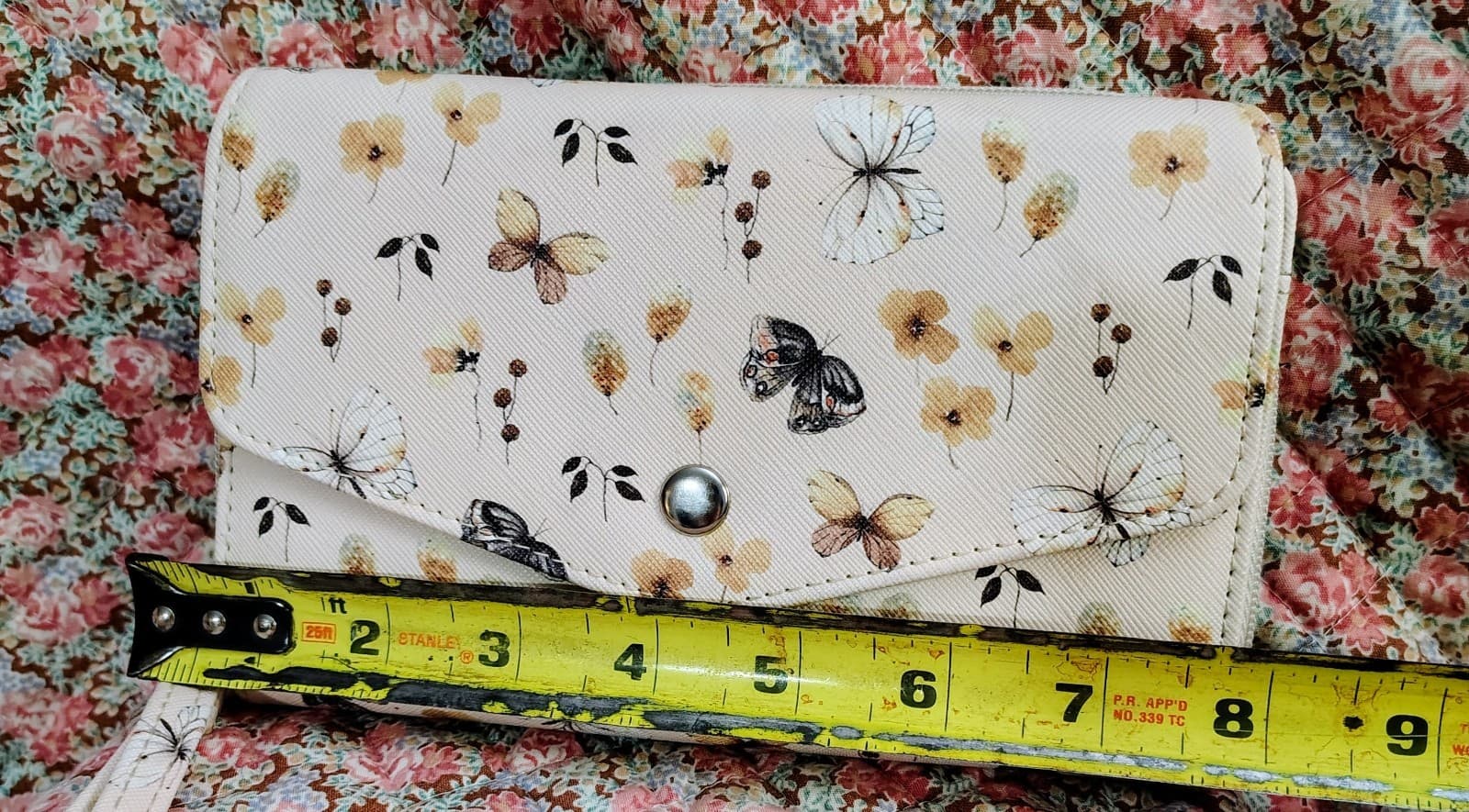 NWOT Cream Floral Wallet Wristlet - Thumbnail 9