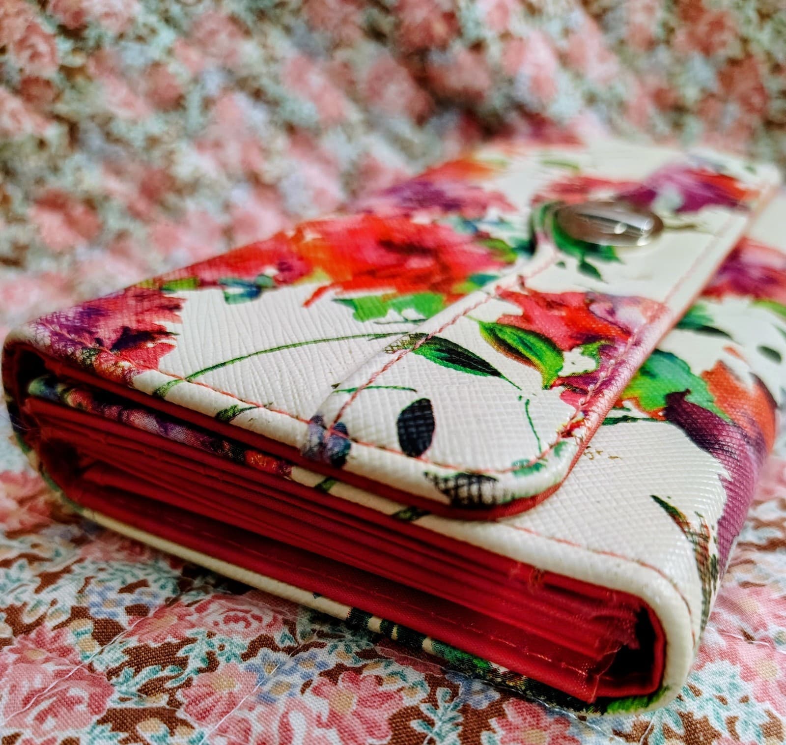 Floral Red Vinyl Wallet - Thumbnail 3
