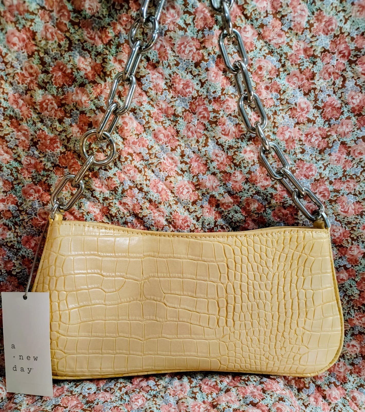 A New Day Womens Purse Yellow Chain NWT