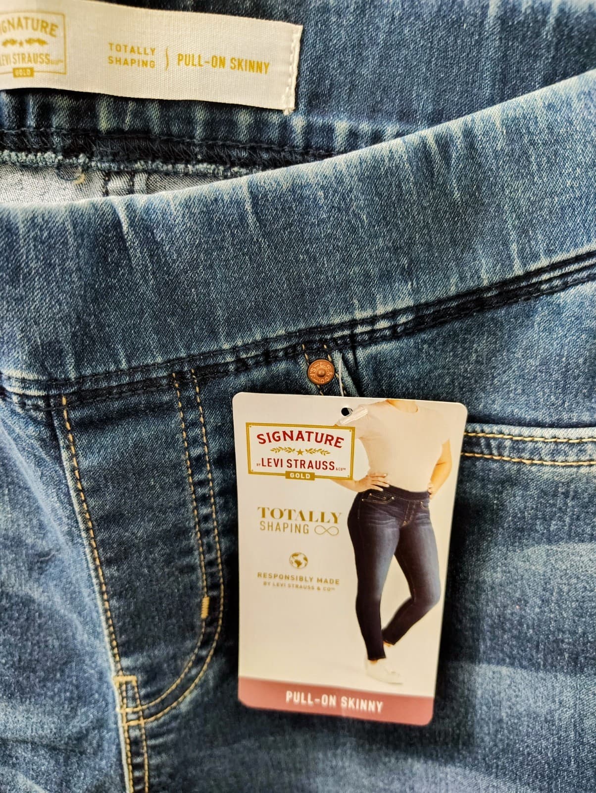 Levi's Skinny Jeans Pull On, Women's 8 Long - Thumbnail 6