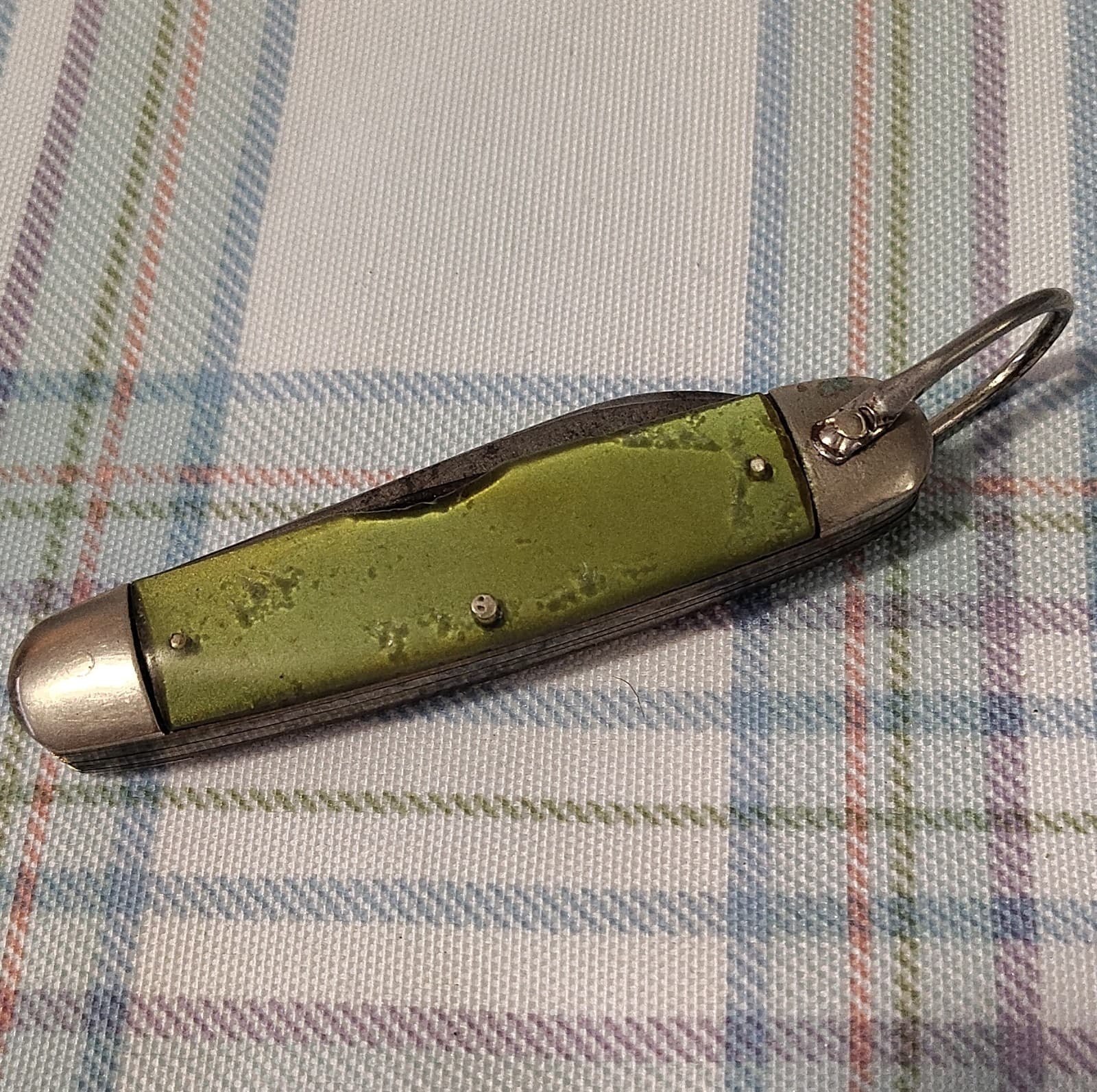 Girl SCOUT Vintage Green Pocketknife Multi-tool, Bottle Opener, Screw Driver - Thumbnail 3