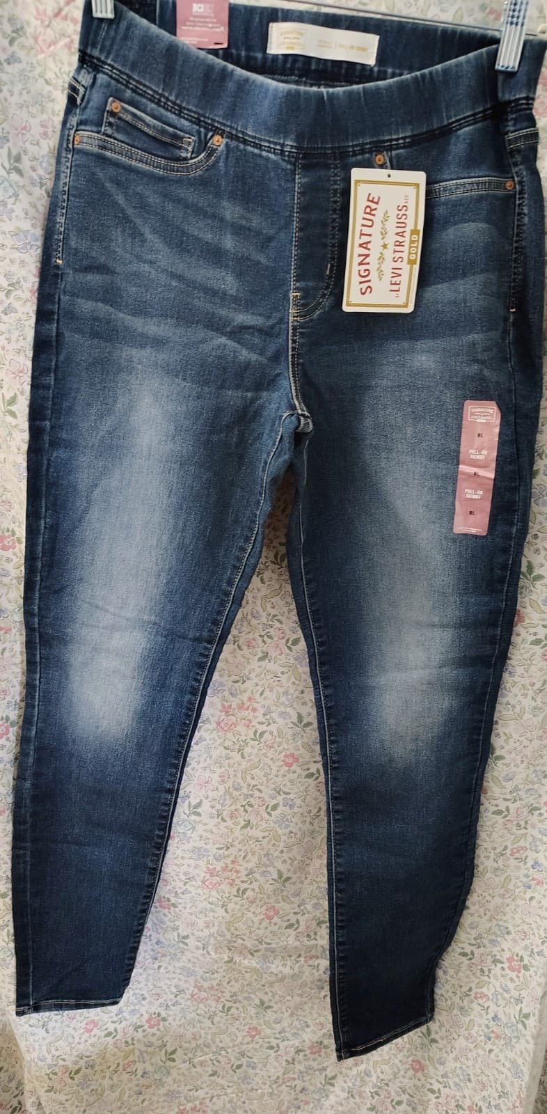Levi's Skinny Jeans Pull On, Women's 8 Long