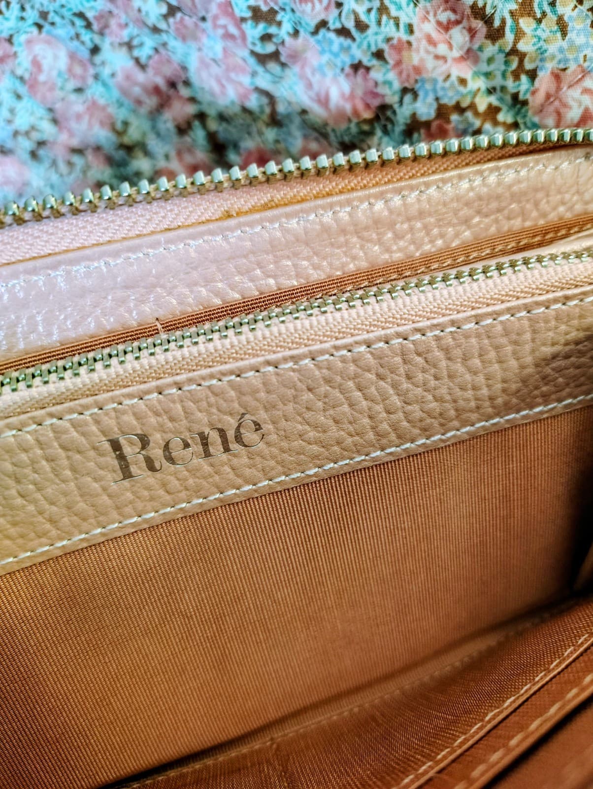 Rene Beige Leather Wallet - Thumbnail 2