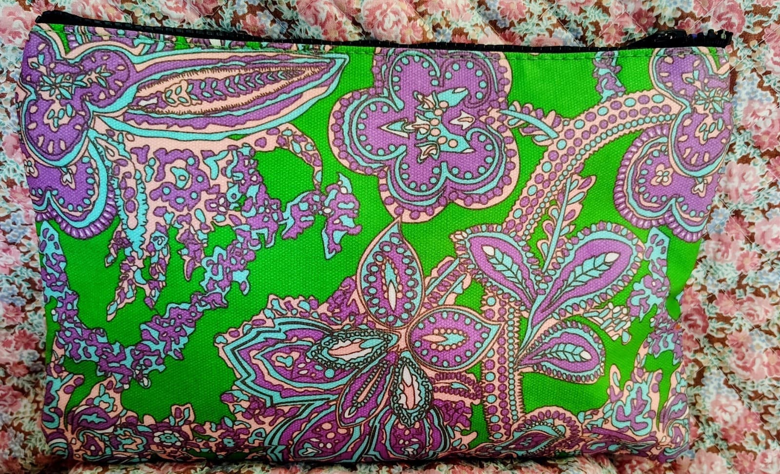 Jo & Jo Australia cosmetic clutch Makeup Bag, vibrant green paisley pattern - Thumbnail 3