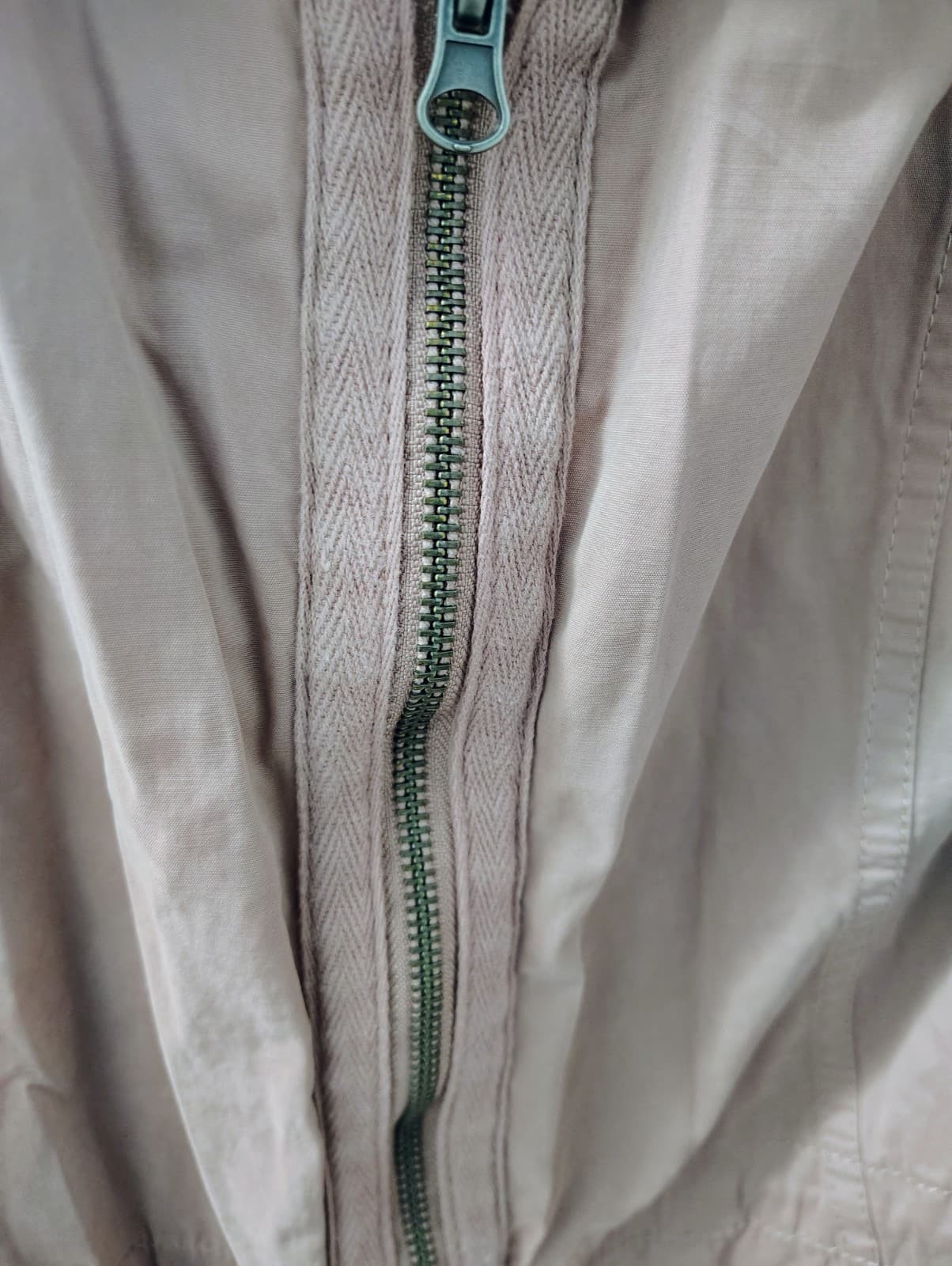Mossimo Supply Co Women's Rose Rain Jacket Size L - Thumbnail 3