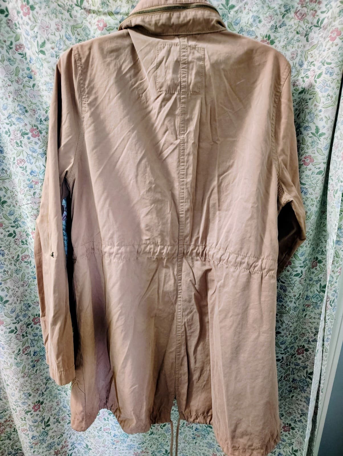 Mossimo Supply Co Women's Rose Rain Jacket Size L - Thumbnail 5