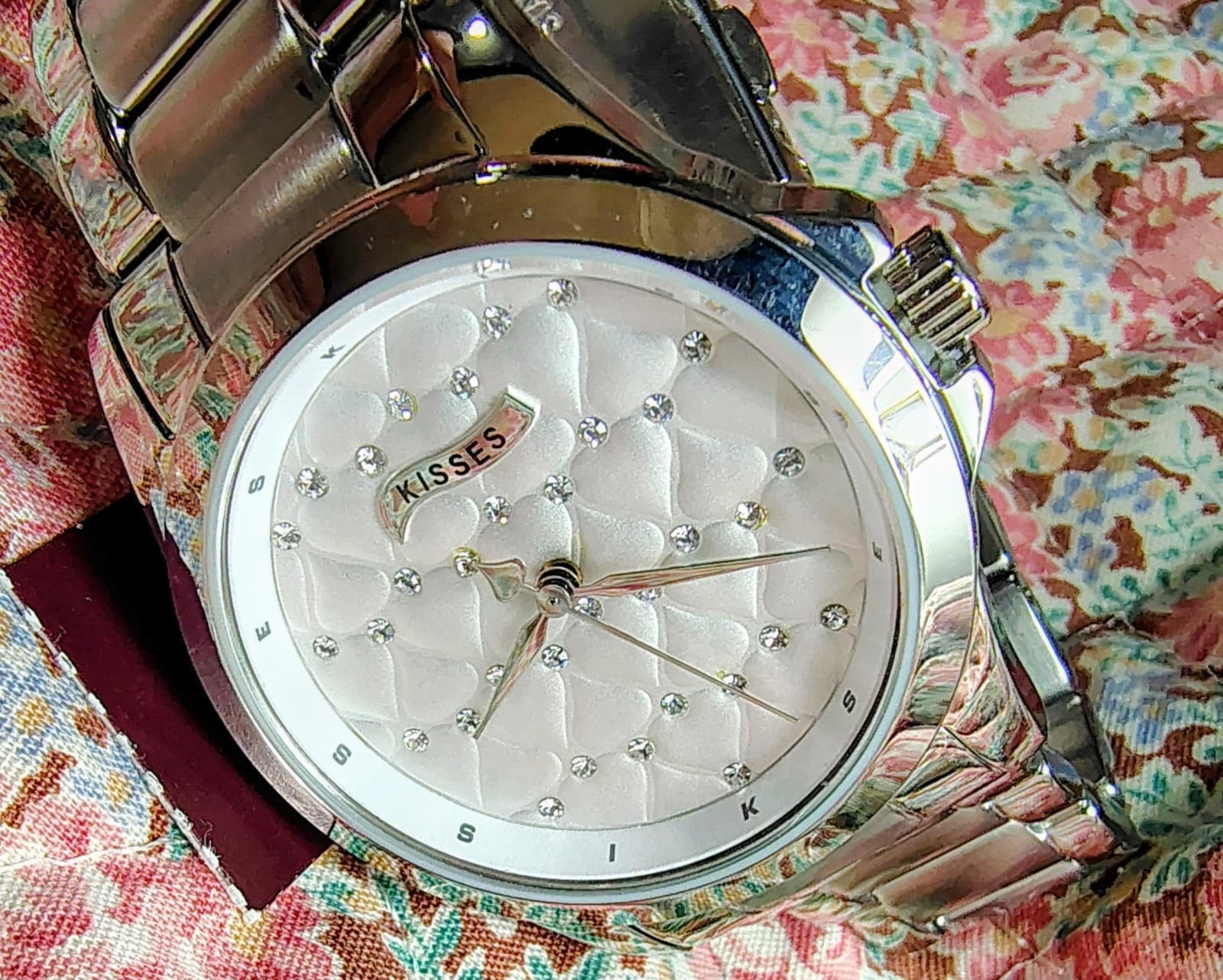 NWT NIB Hershey Kisses Silver Stainless Steel Watch MSRP 140 - Thumbnail 2