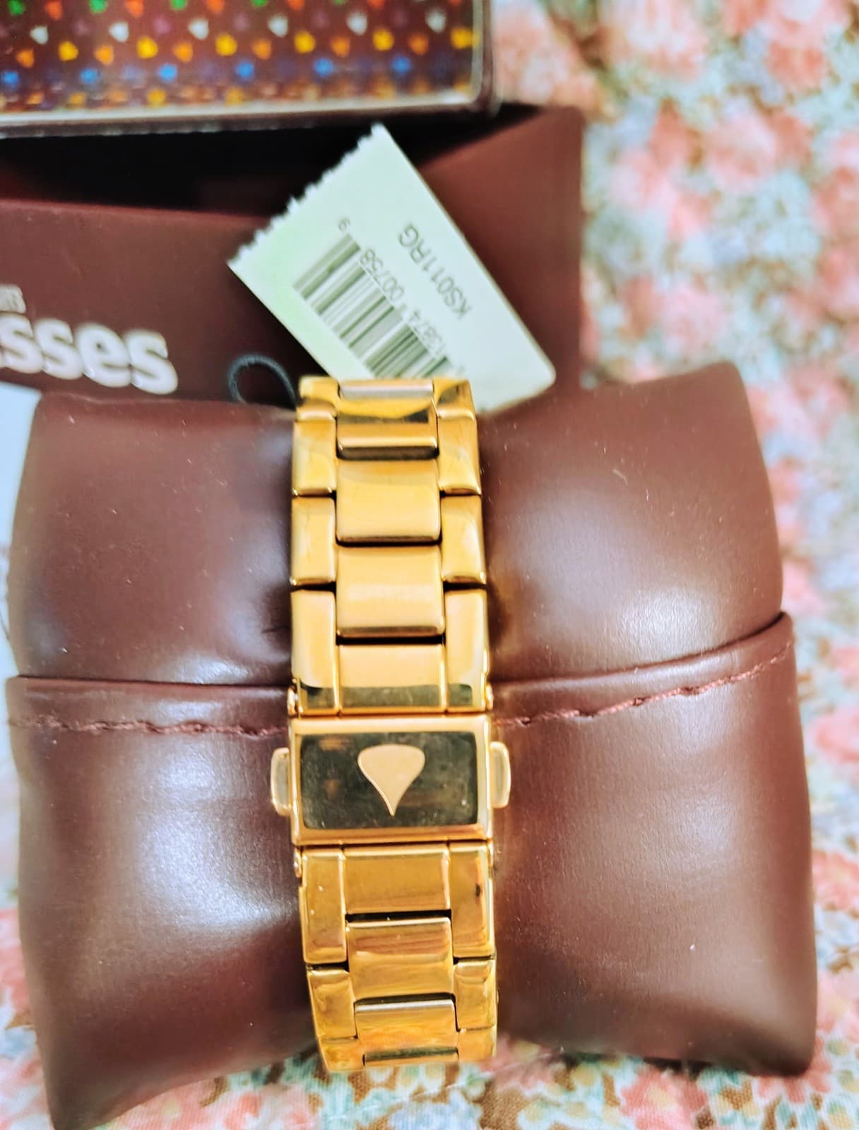 NWT NIB Hershey Kiss watch features a rose gold-toned band MSRP 150 - Thumbnail 16