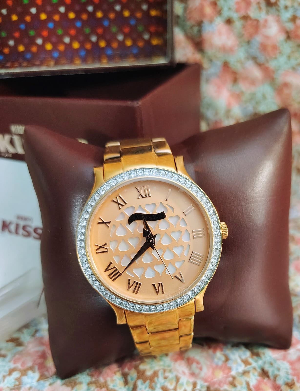 NWT NIB Hershey Kiss watch features a rose gold-toned band MSRP 150 - Thumbnail 14