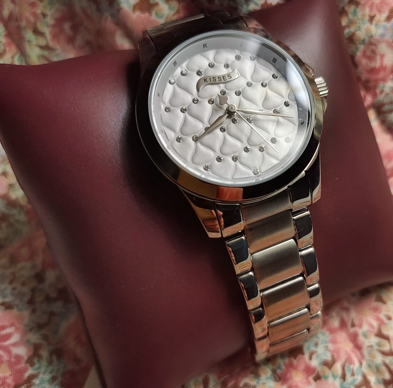 NWT NIB Hershey Kisses Silver Stainless Steel Watch MSRP 140