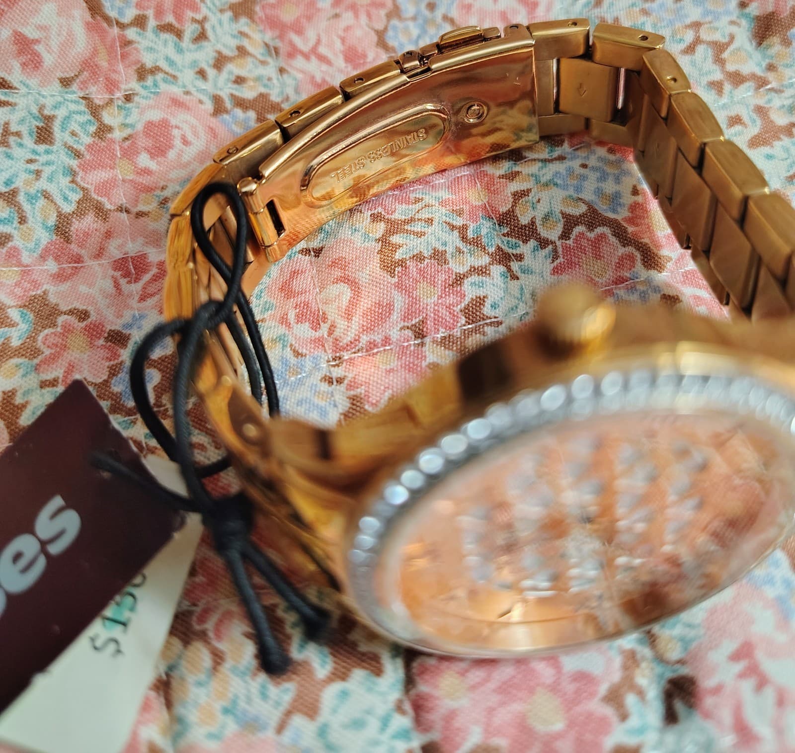 NWT NIB Hershey Kiss watch features a rose gold-toned band MSRP 150 - Thumbnail 15