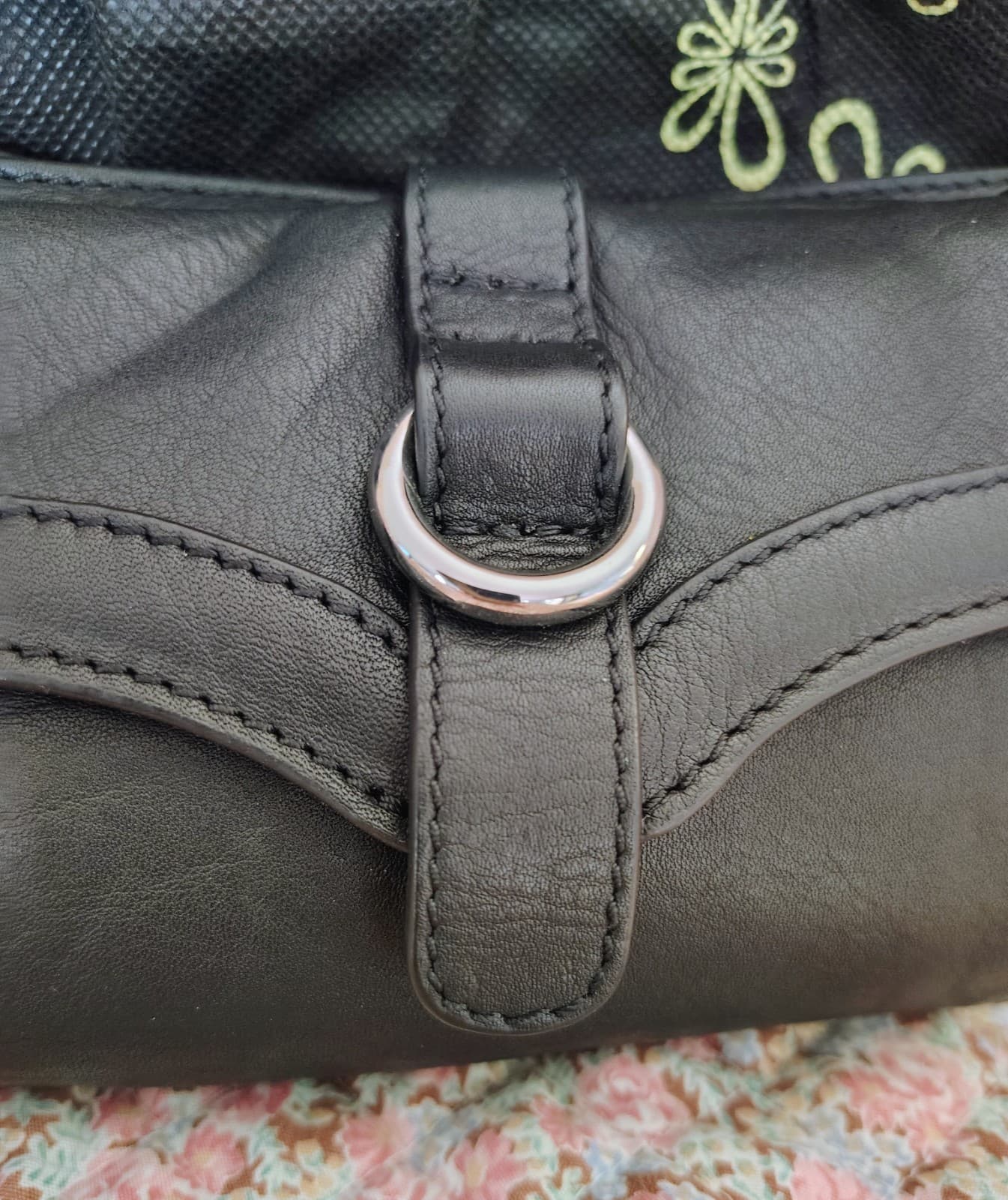 Tula 2020 black leather handbag, NWT And Dust Bag - Thumbnail 5
