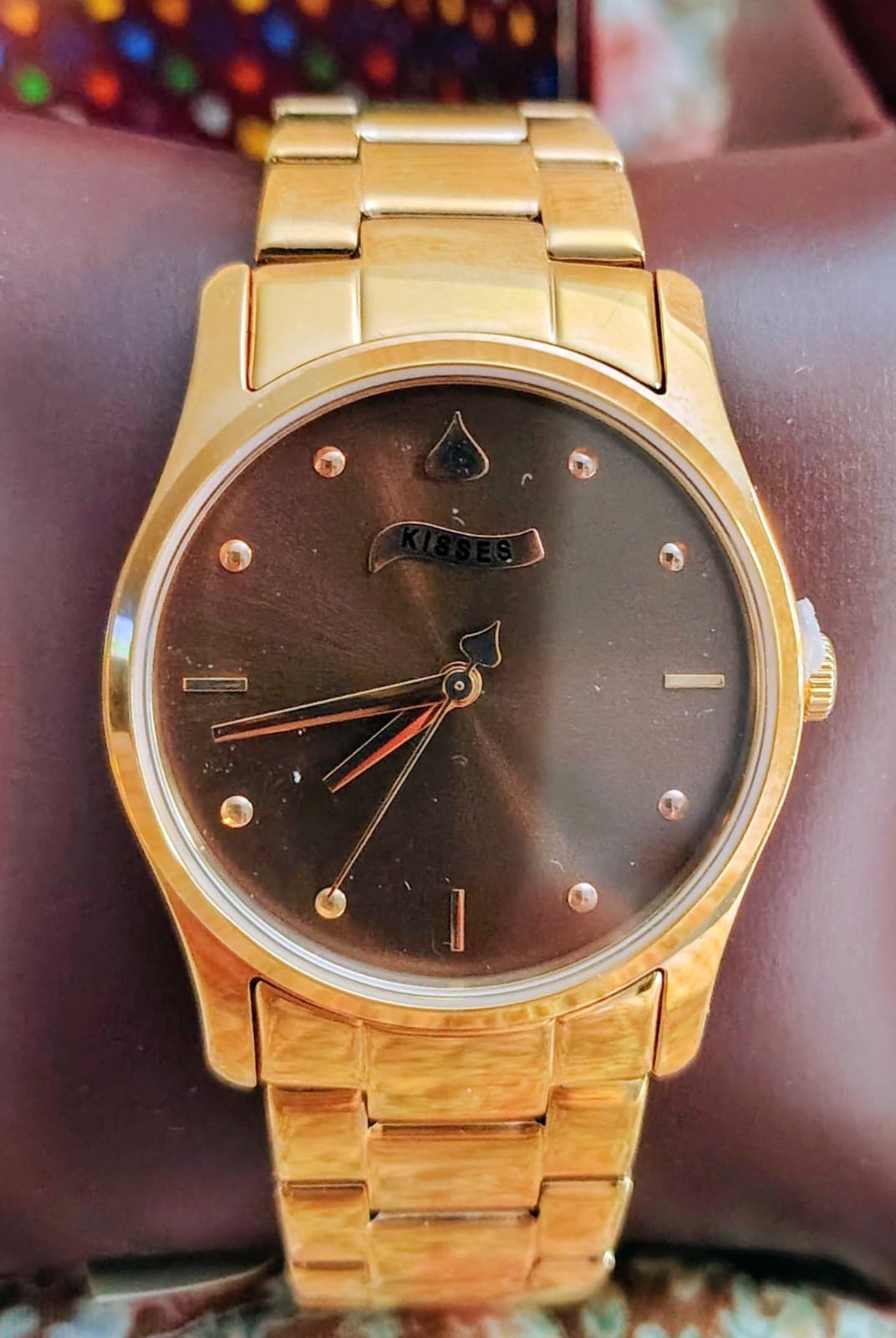 Hershey's Kisses Chocolate Gold Collectible Watch NWT NIB MSRP $100 - Thumbnail 8