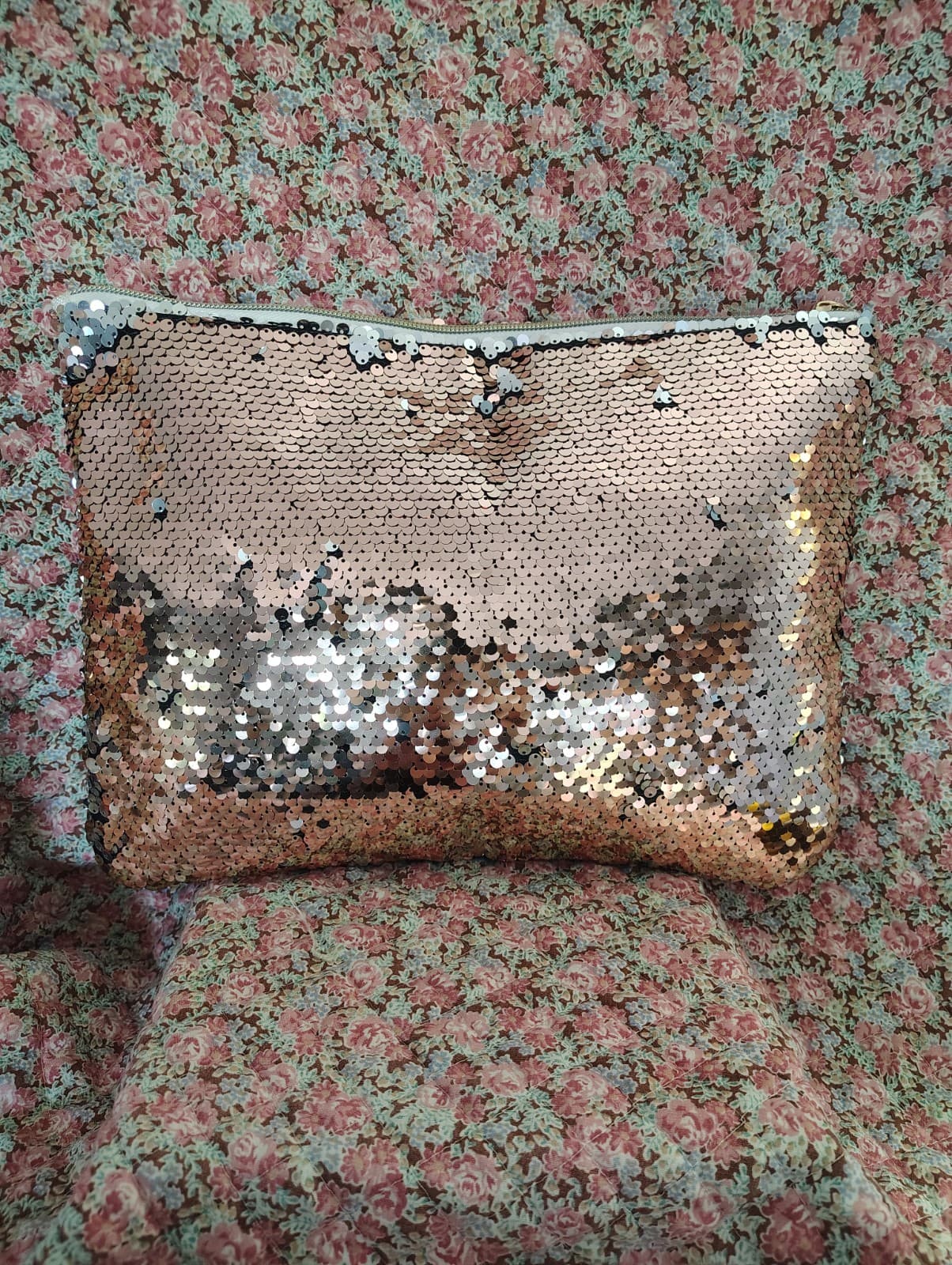 NWOT Large Pink Silver Sequin Makeup Bag Clutch