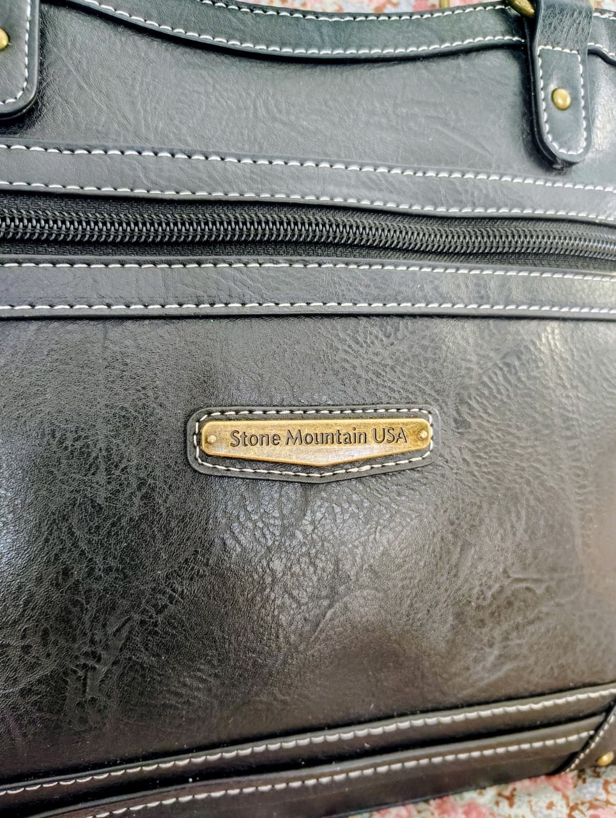 NWOT Stone Mountain Black Faux Leather Bag - Thumbnail 4