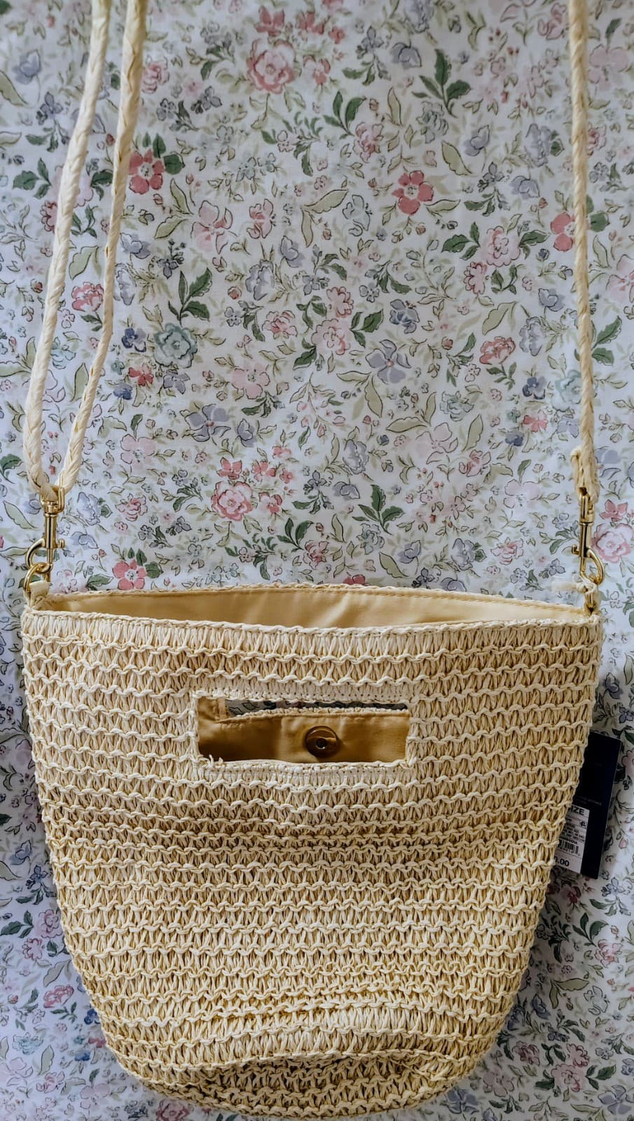 NWT Universal Thread brand tote bag beige woven straw - Thumbnail 4