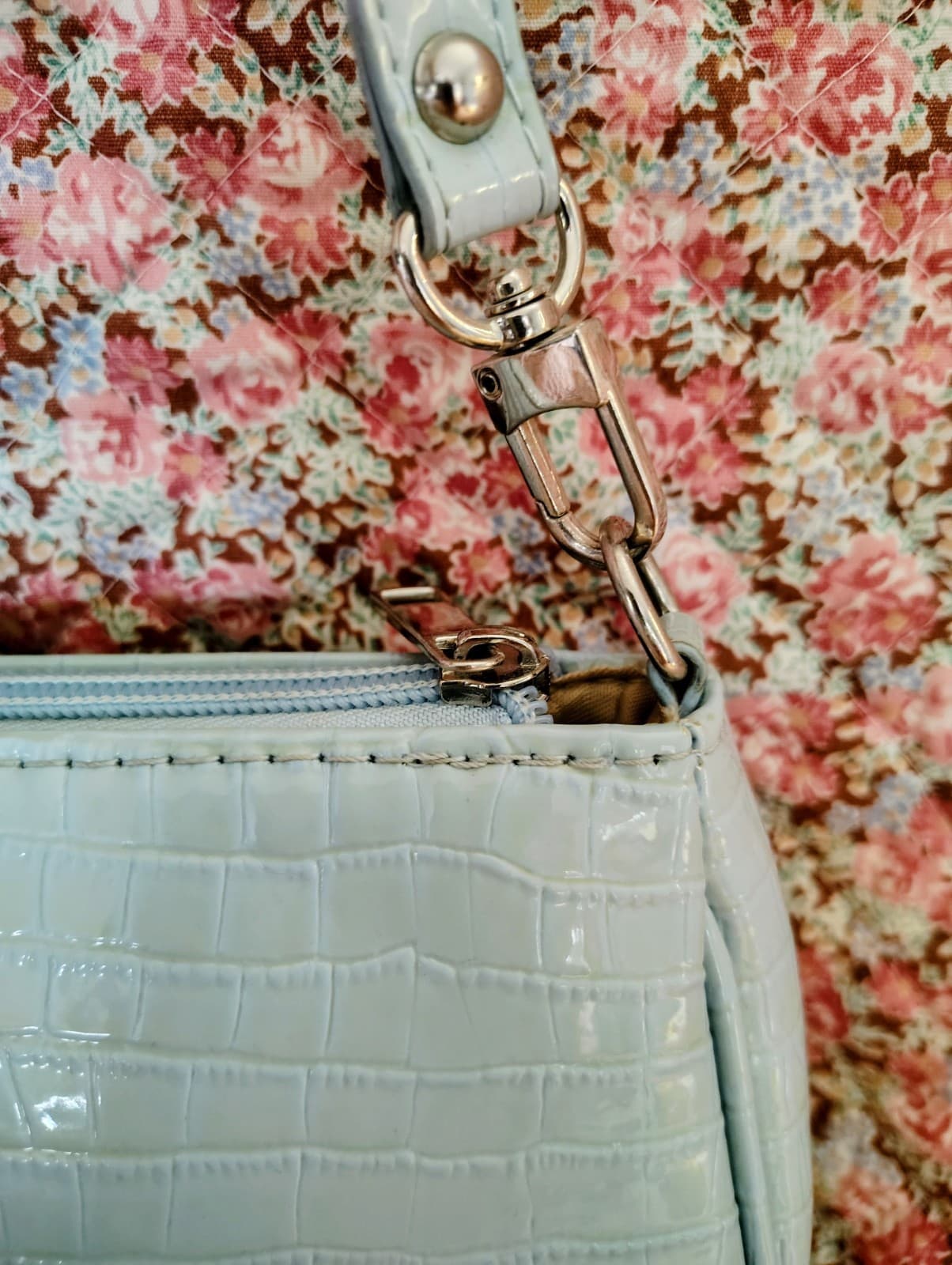 Light Blue Crocodile Faux Leather Small Baguette Handbag - Thumbnail 2