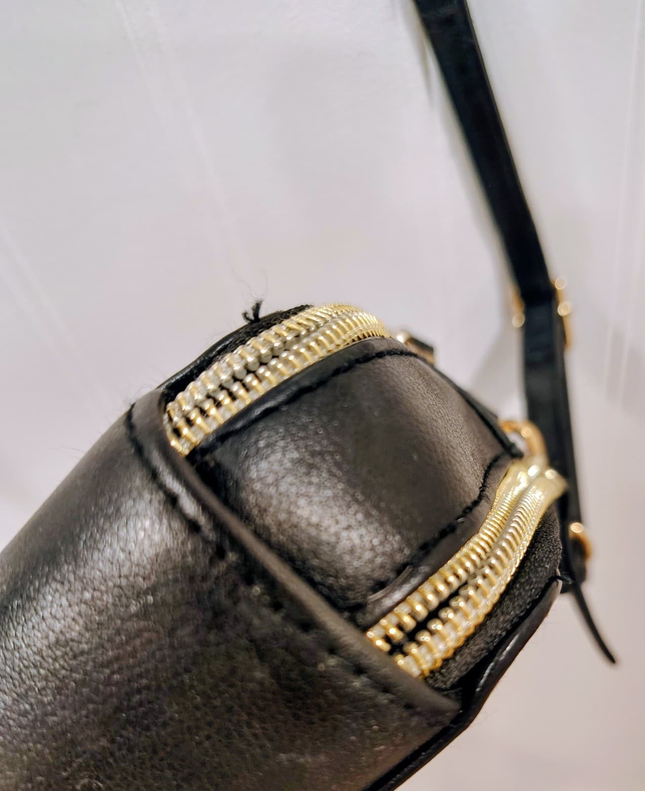 Adrienne Vittadini Studio Black Crossbody Bag Purse GUC - Thumbnail 9