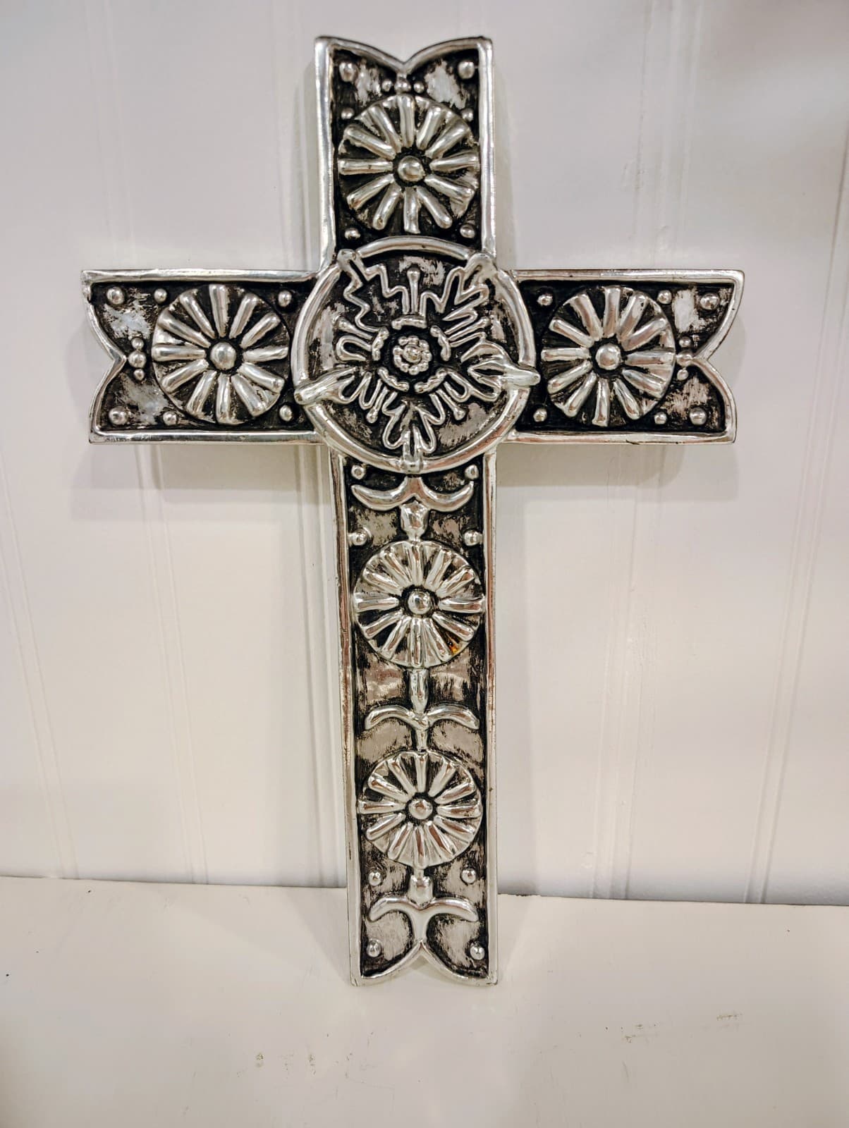 Ornate Religious Cross Wall Hanging Silver Chrome Resin Floral Design 11" EUC